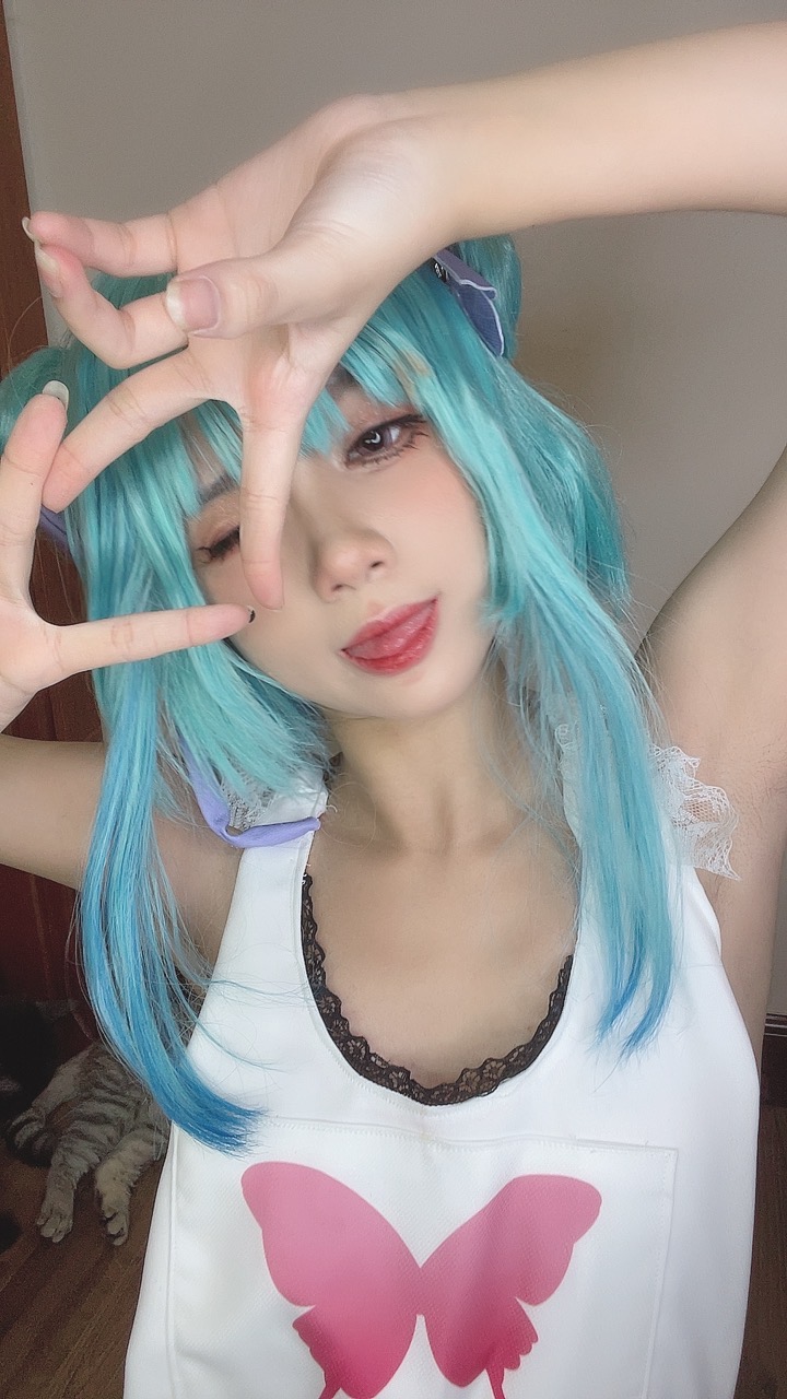 越南coser-PoppaChan NO.045 Uruha Rushia Hololiv [107 608MB]_第4集