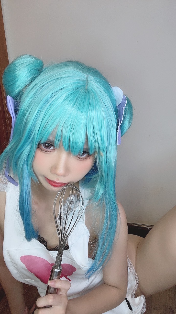 越南coser-PoppaChan NO.045 Uruha Rushia Hololiv [107 608MB]_第5集