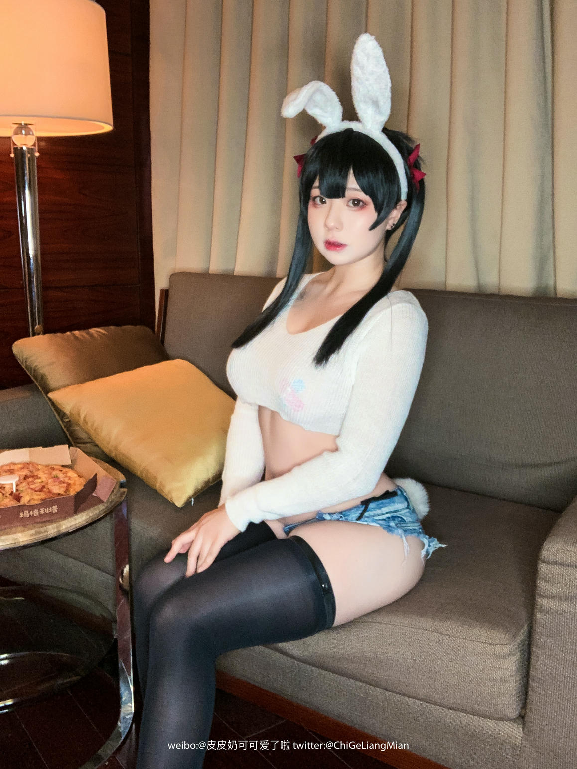 皮皮奶可可爱了啦 NO.001 披萨白兔 [59P-239MB]_第1集