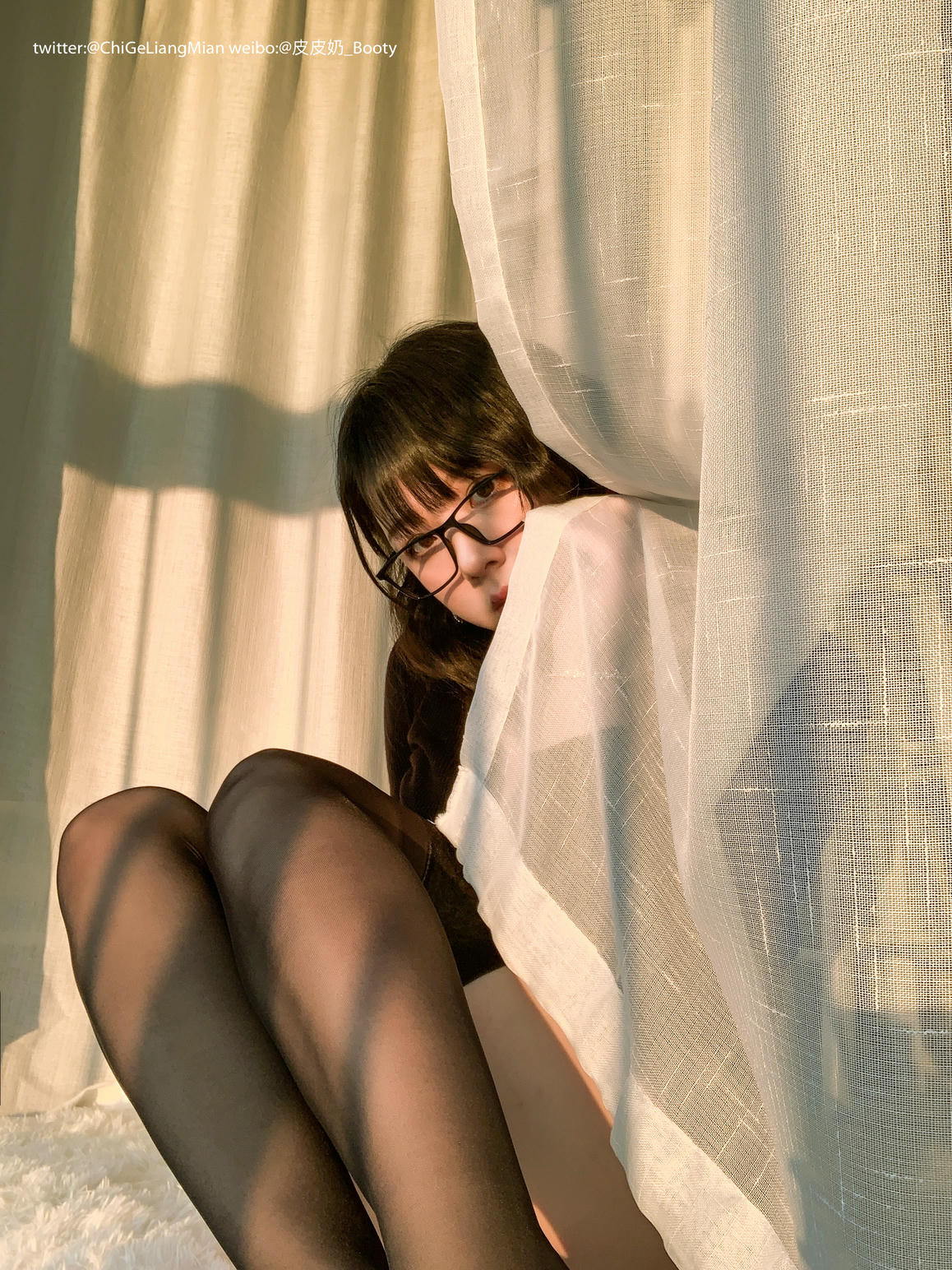 皮皮奶可可爱了啦 NO.011 黑色高岭ol自拍全部图加动图视频版 [148P1V-965MB]_第6集