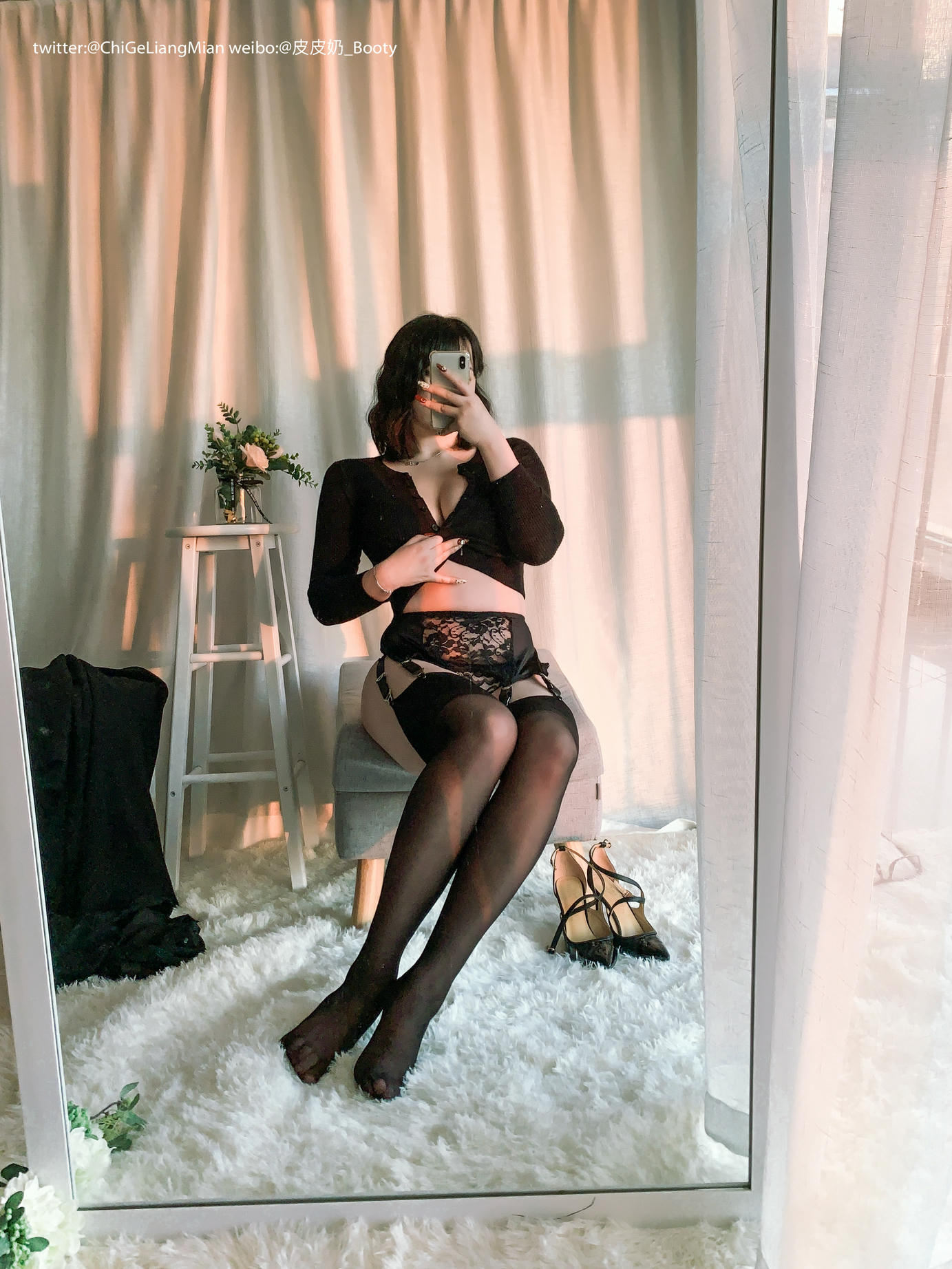 皮皮奶可可爱了啦 NO.011 黑色高岭ol自拍全部图加动图视频版 [148P1V-965MB]_第6集