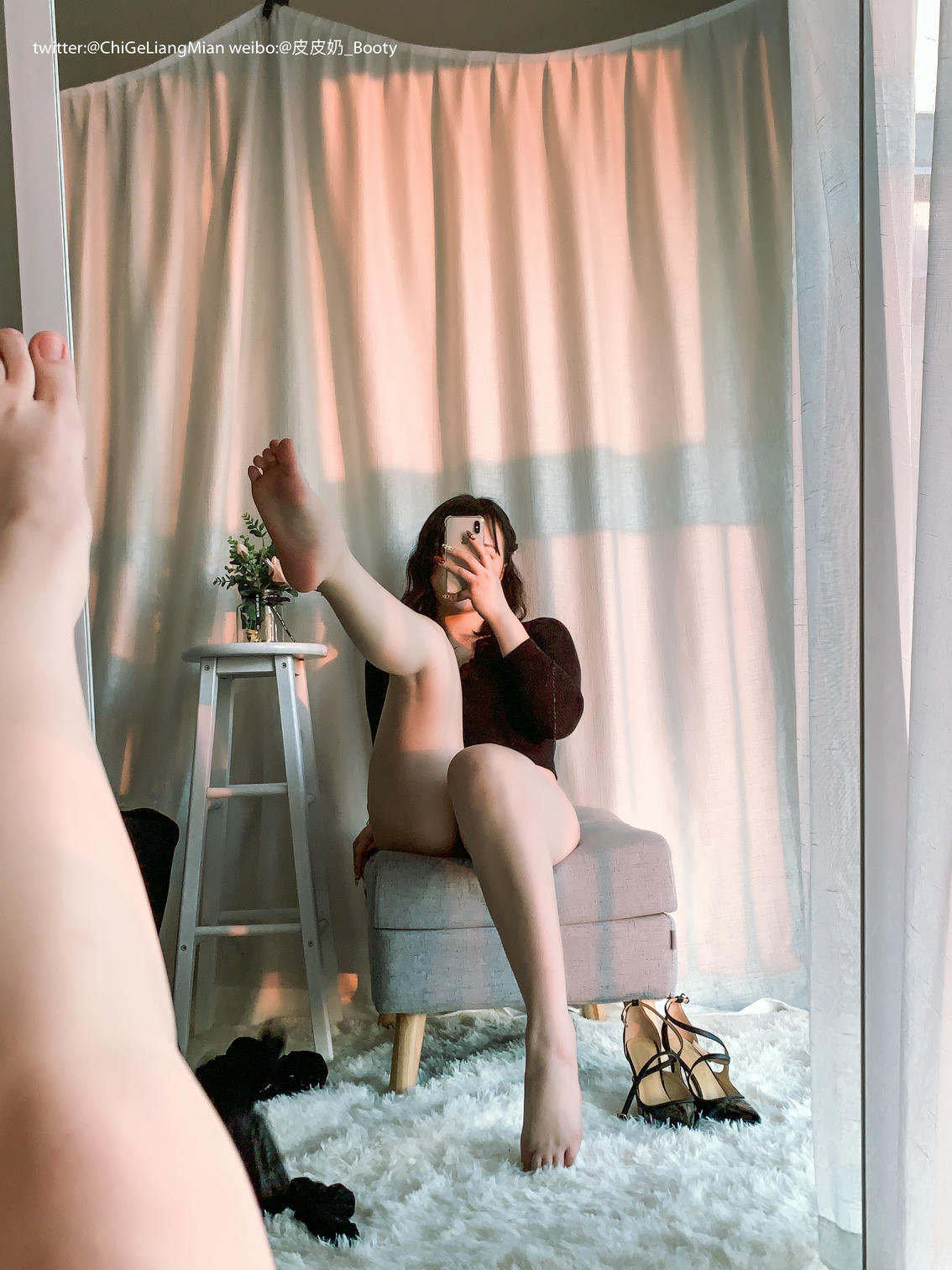 皮皮奶可可爱了啦 NO.011 黑色高岭ol自拍全部图加动图视频版 [148P1V-965MB]_第6集