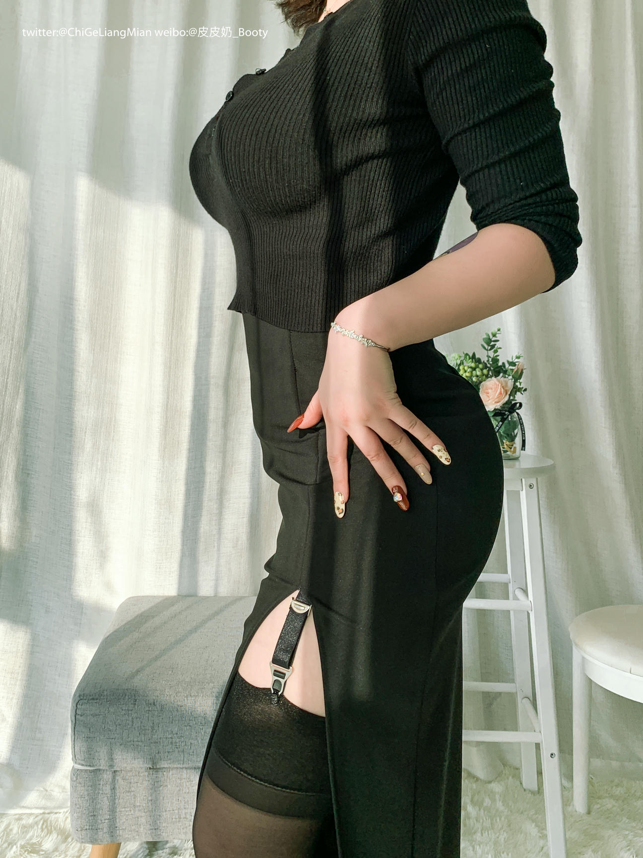 皮皮奶可可爱了啦 NO.011 黑色高岭ol自拍全部图加动图视频版 [148P1V-965MB]_第2集