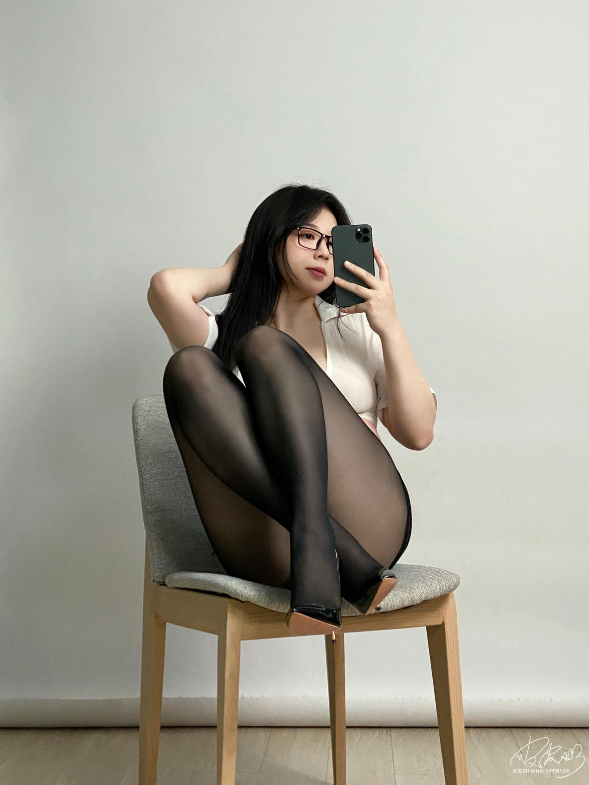 皮皮奶可可爱了啦 NO.052 OL[37P 141.3M]_第1集