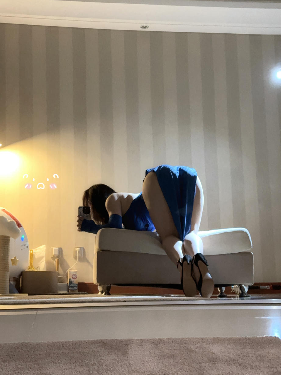 皮皮奶可可爱了啦 NO.058 蓝色旗袍[17P 1V 58.4M]_第1集