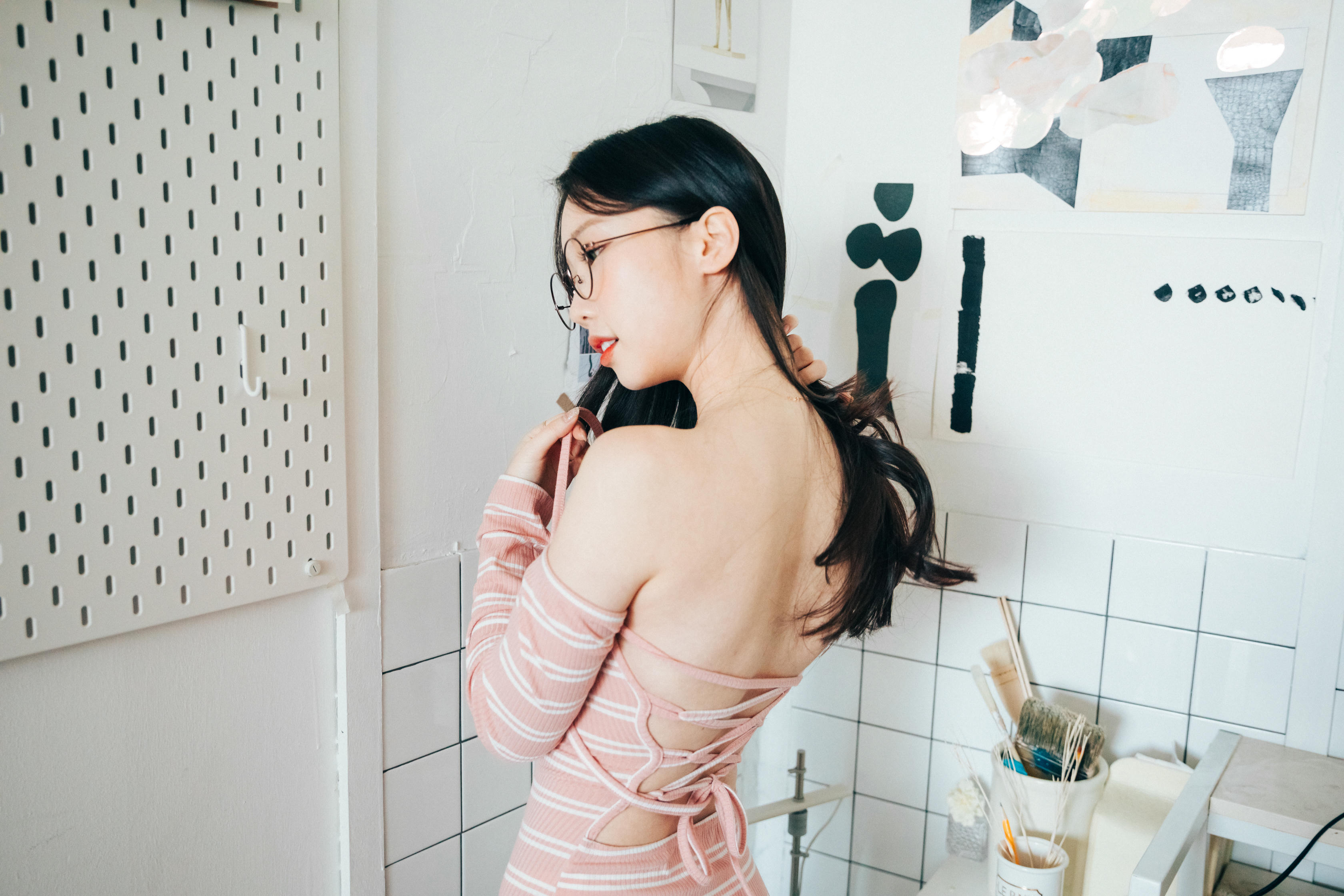 韩国清纯美女-Pureding (퓨딩) NO.001 Loozy Assistant [64P-1.07GB]_第3集