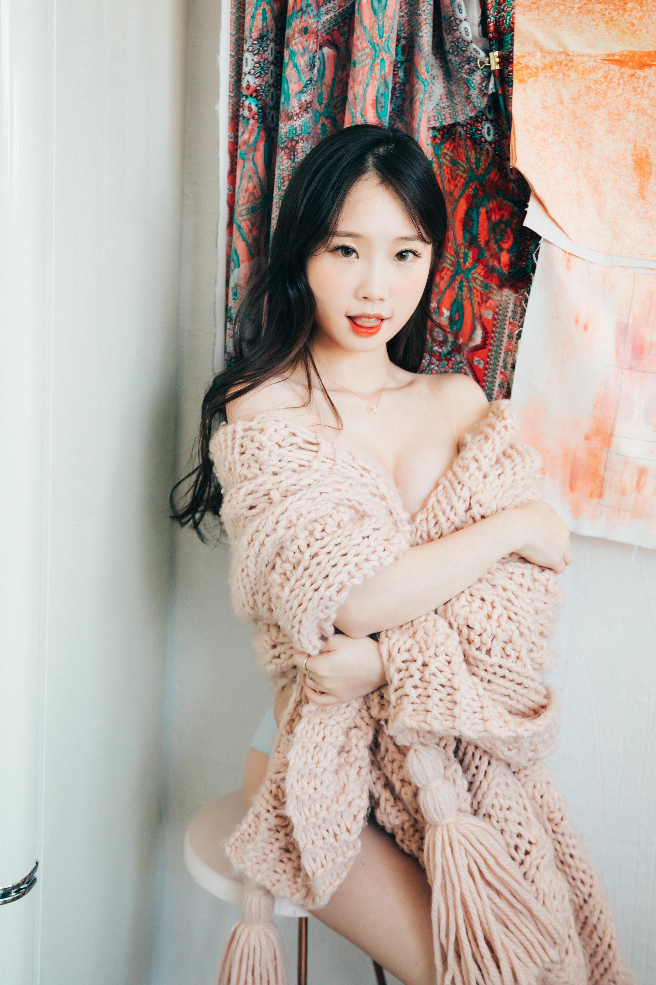 韩国清纯美女-Pureding (퓨딩) NO.003 Loozy Behind [62P-0.99GB]_第1集