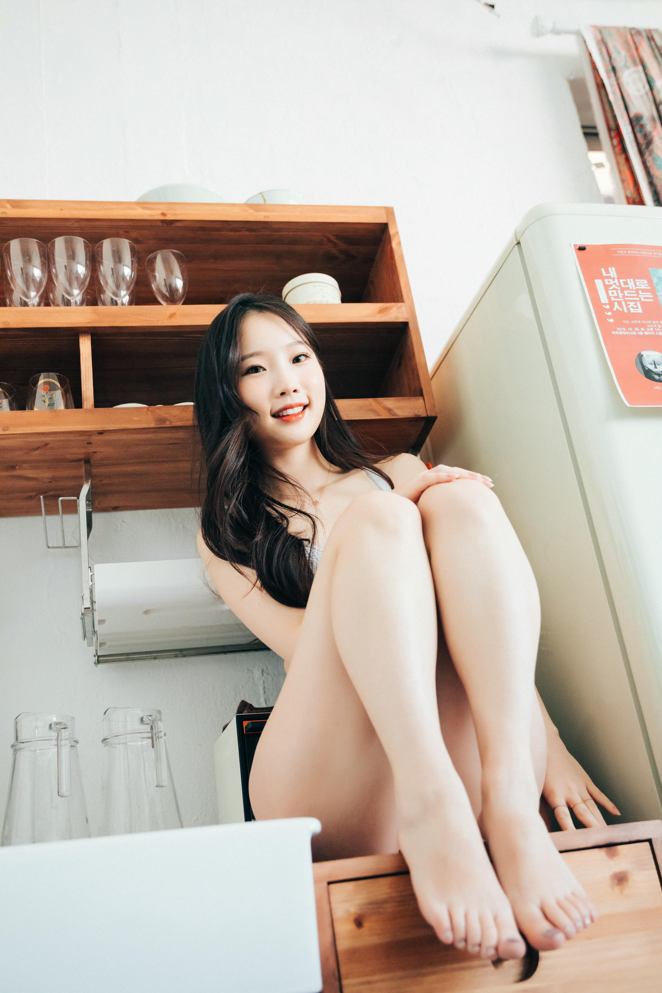 韩国清纯美女-Pureding (퓨딩) NO.003 Loozy Behind [62P-0.99GB]_第1集