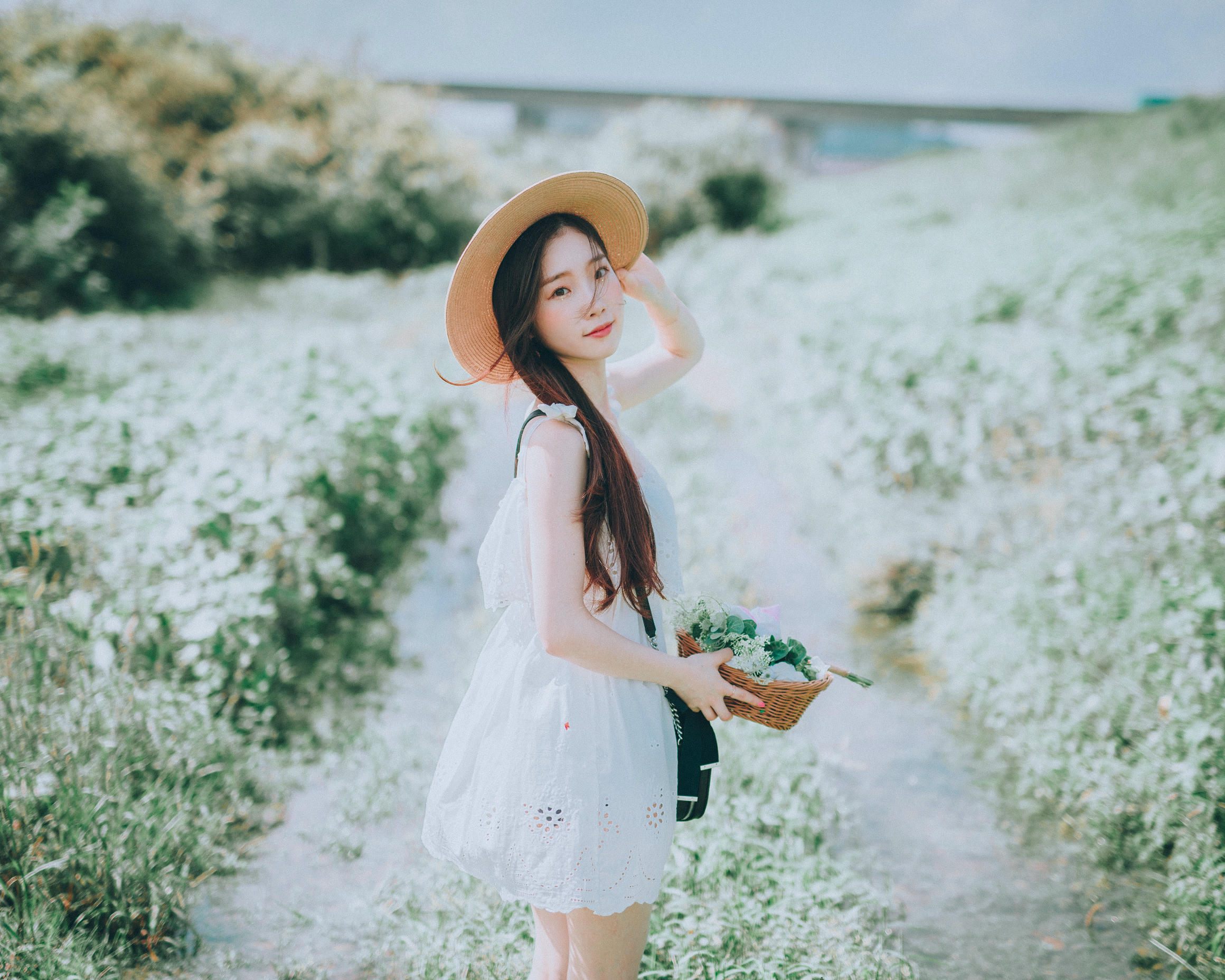 韩国清纯美女-Pureding (퓨딩) NO.007 Flower Shower [42P+1V／856MB]_第1集