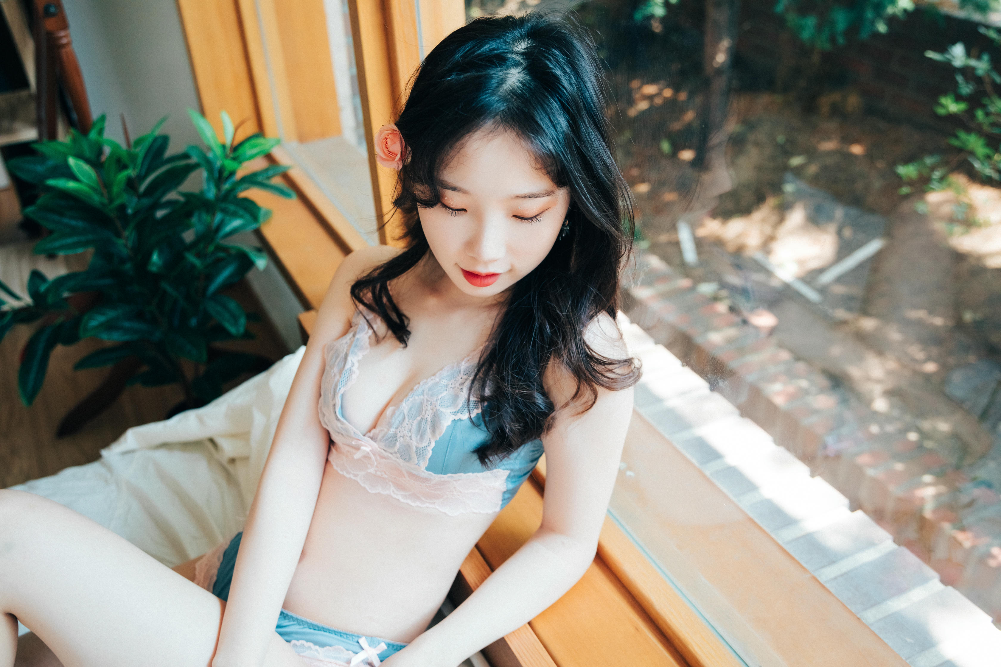 韩国清纯美女-Pureding (퓨딩) NO.008 Rose day [72P／1.08GB]_第1集