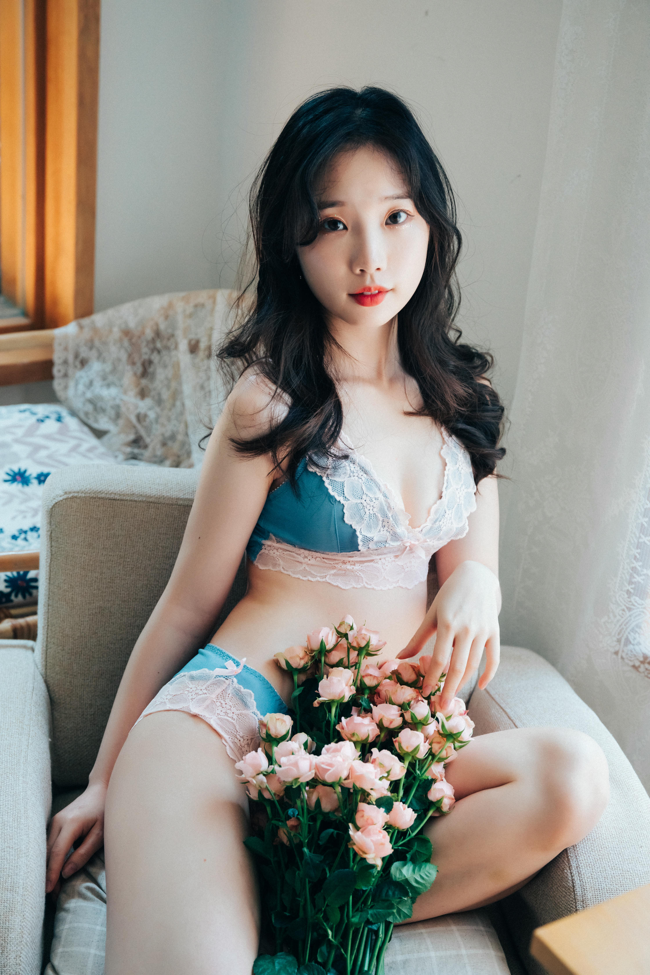 韩国清纯美女-Pureding (퓨딩) NO.008 Rose day [72P／1.08GB]_第2集