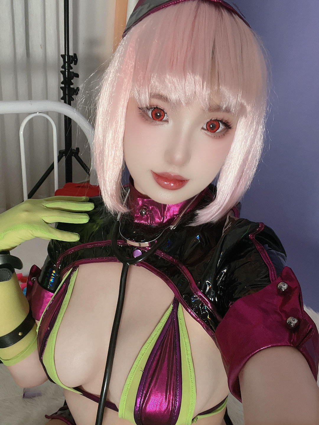越南美女coser puypuychan - NO.015 FGO南丁格尔万圣礼装 [100P8V 1.04GB]-084. Nightingale-Selfies_第1集
