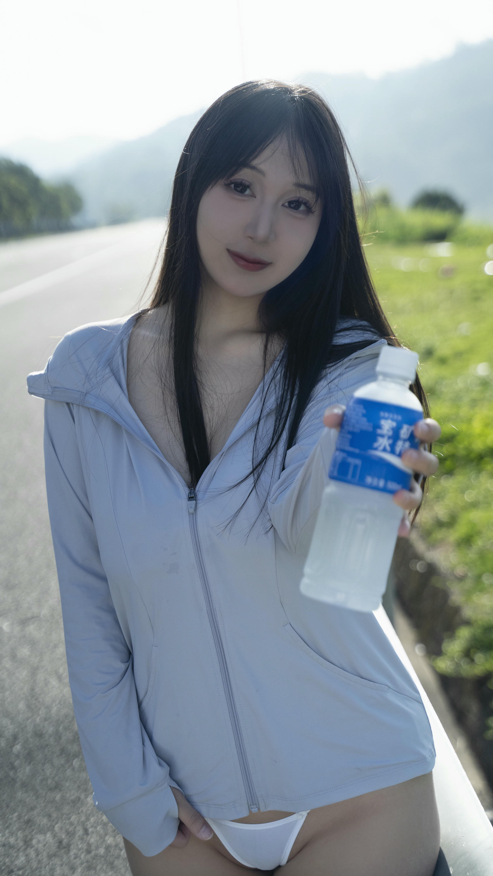 浅安安 NO.007 摄影师翎梵 浅安-环球之旅 [57P-423MB]_第2集