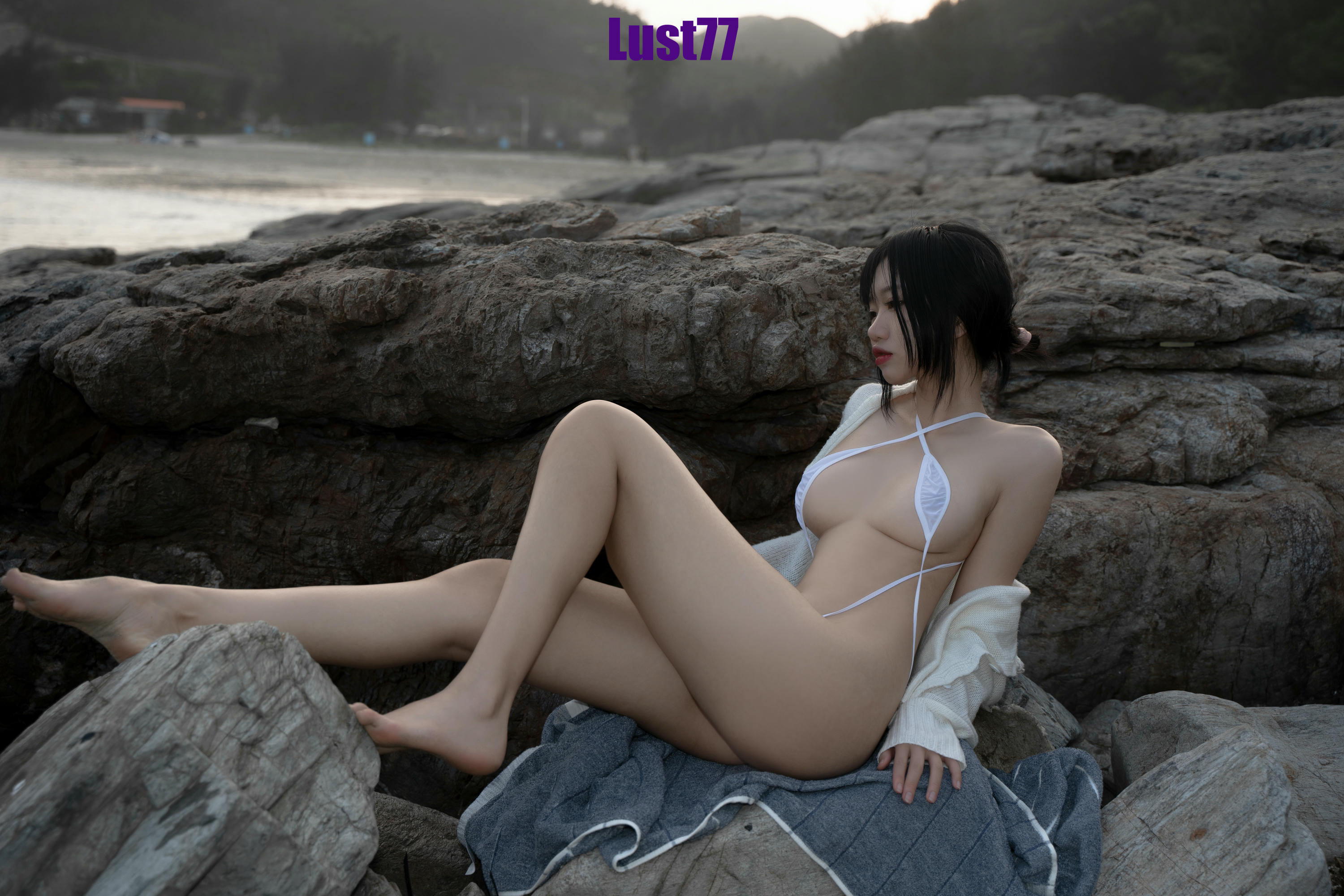 柒柒要乖哦 NO.038 柒柒不可爱 礁石海岸 [52P-510MB]_第1集