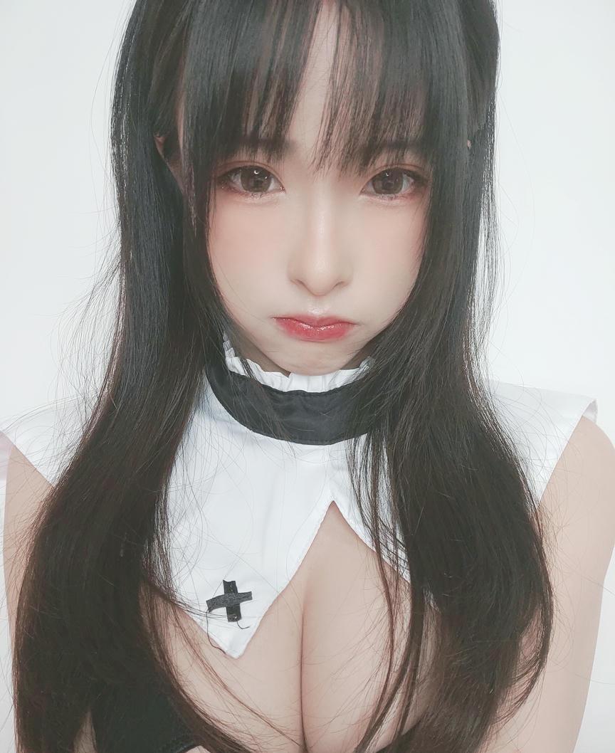 清水由乃 NO.010 黑丝修女  [29P3V-65MB]_第1集