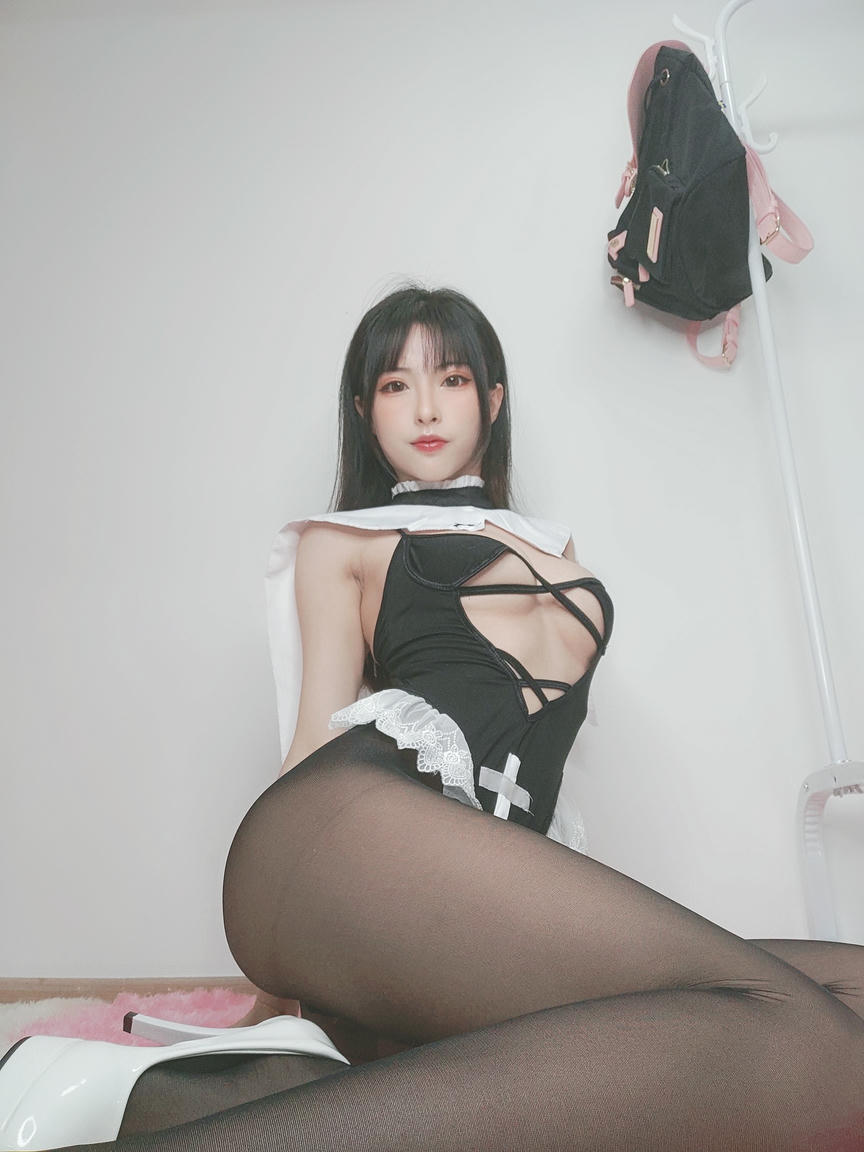 清水由乃 NO.010 黑丝修女  [29P3V-65MB]_第2集