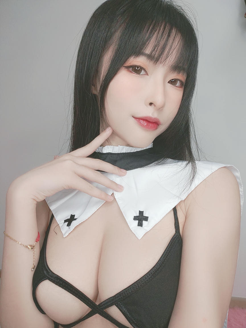 清水由乃 NO.010 黑丝修女  [29P3V-65MB]_第1集