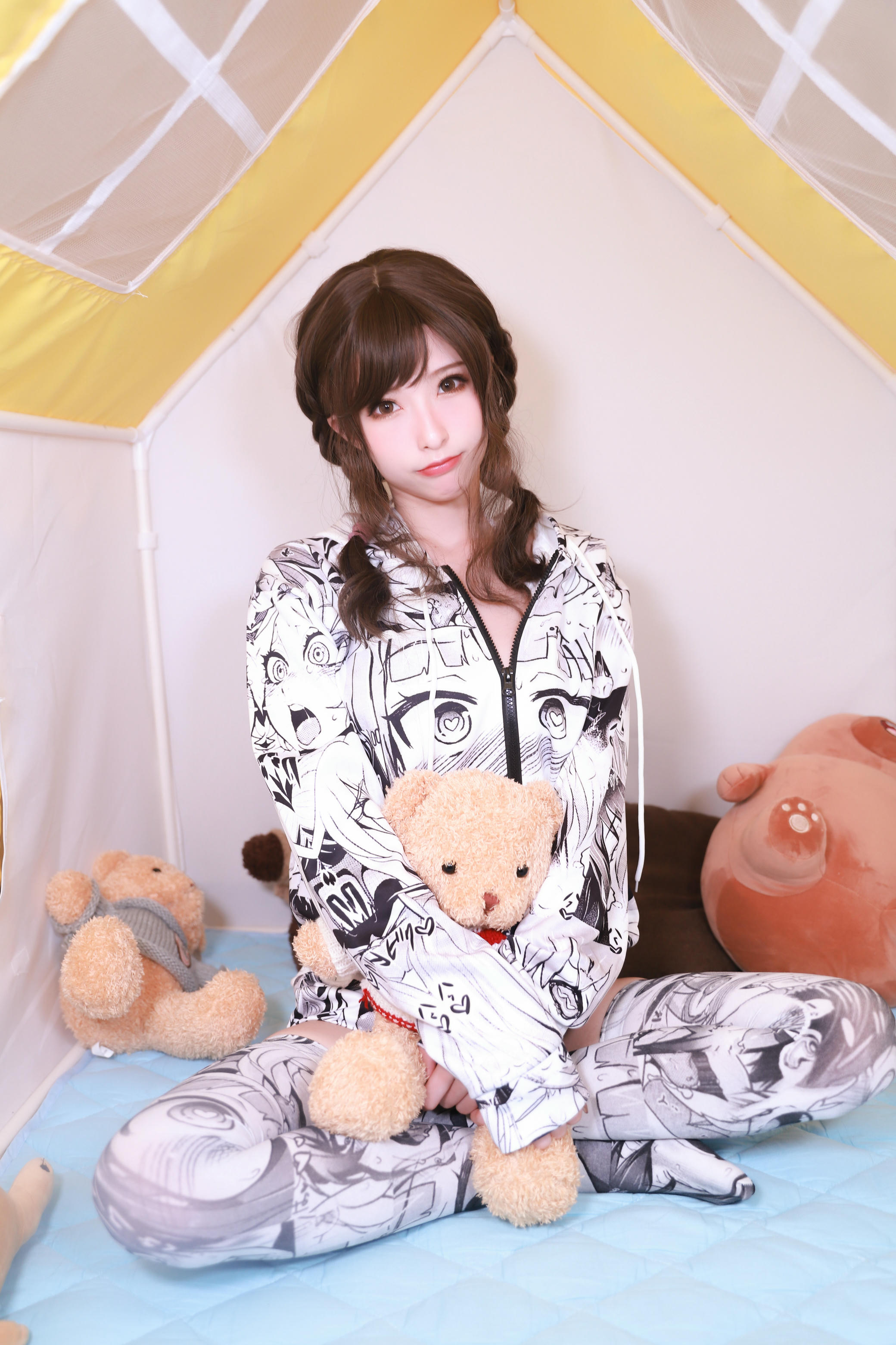 清水由乃 NO.017 漫画女孩 [34P-323MB]_第1集