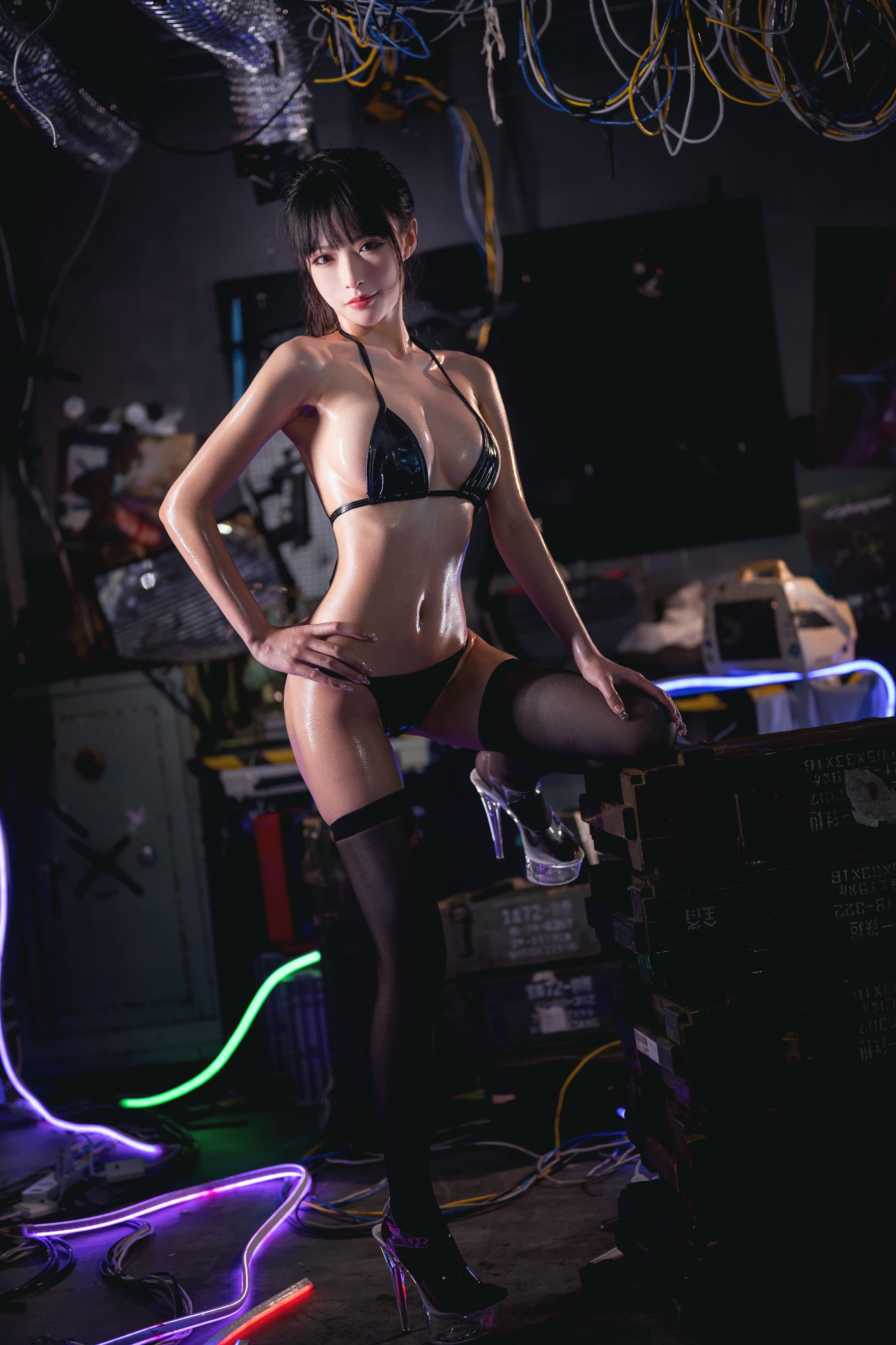 清水由乃 NO.018 抹油比基尼 [55P1V-1.34GB]_第1集