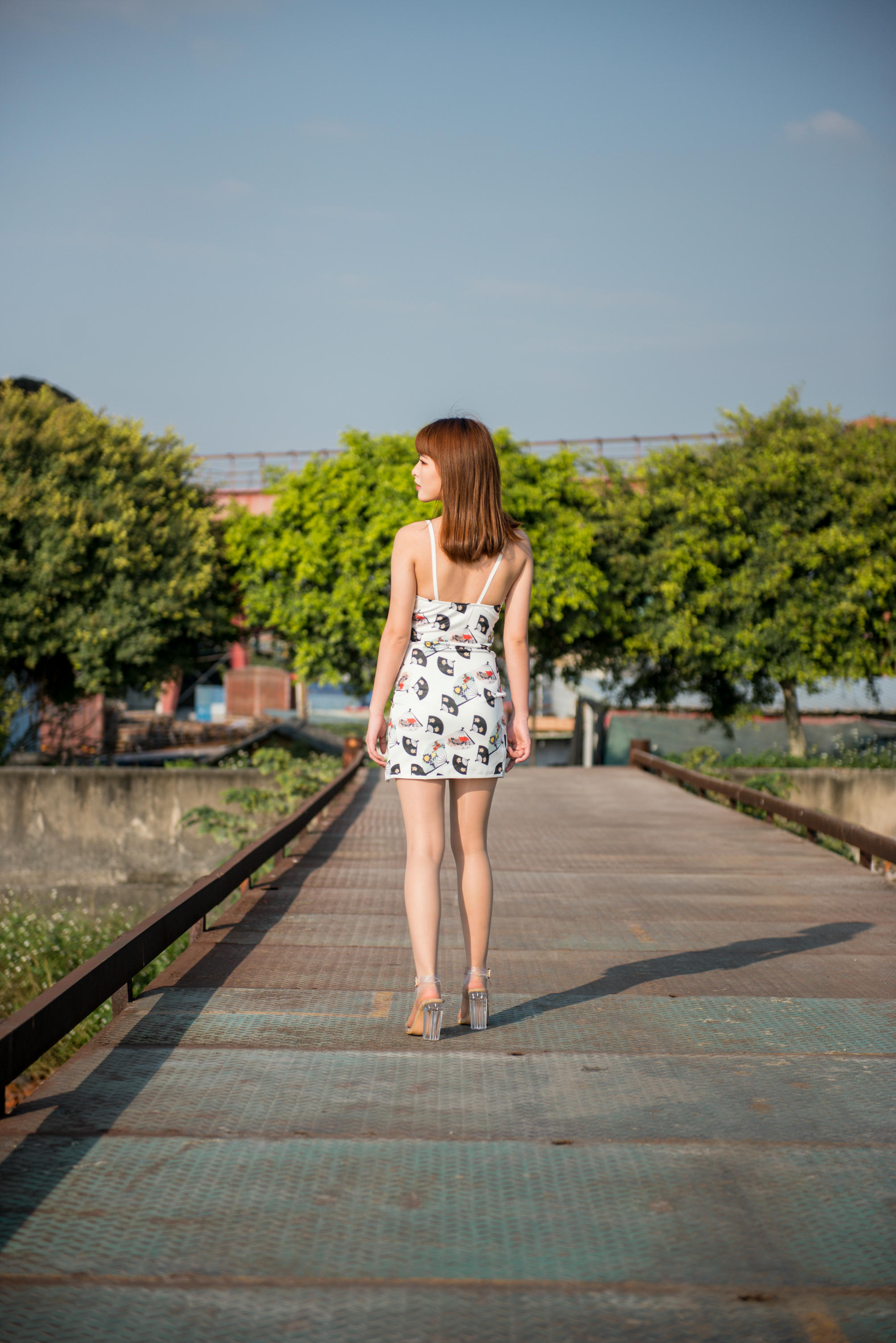 清水由乃 NO.002 御风街拍 紧身裙肉丝 [341P-2.4GB]_第10集