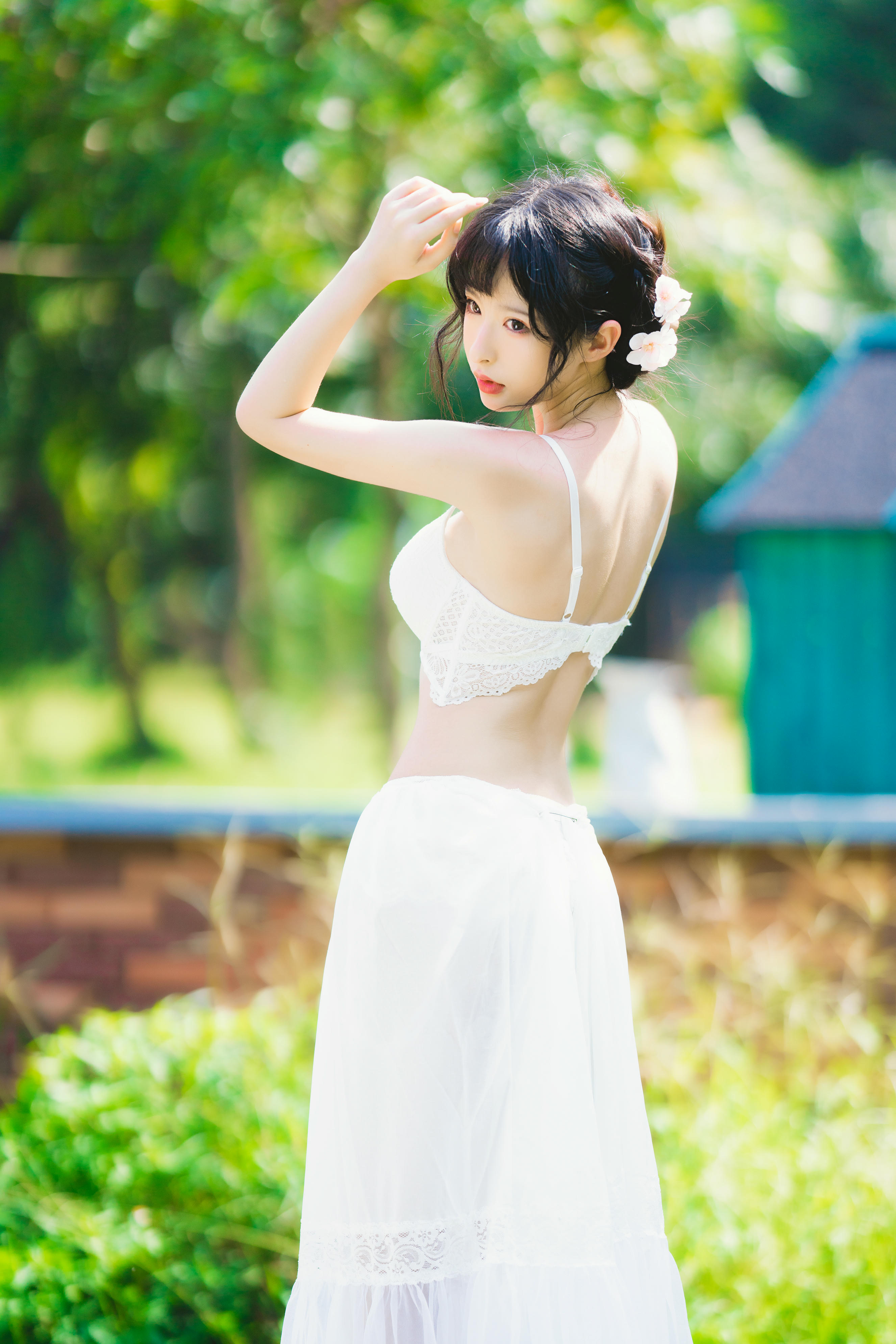 清水由乃 NO.027 蕾丝花园 [34P-794MB]_第2集