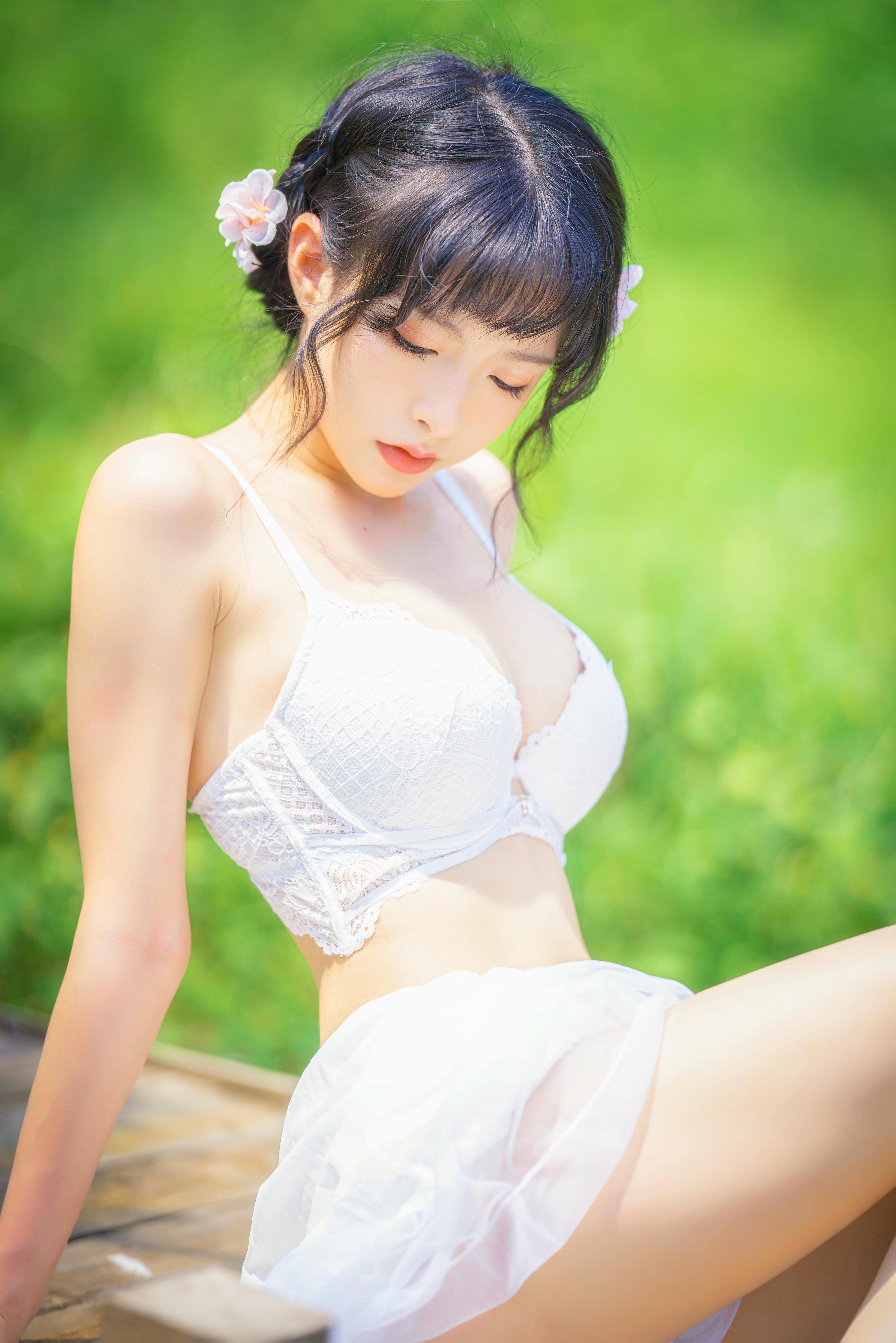 清水由乃 NO.027 蕾丝花园 [34P-794MB]_第1集