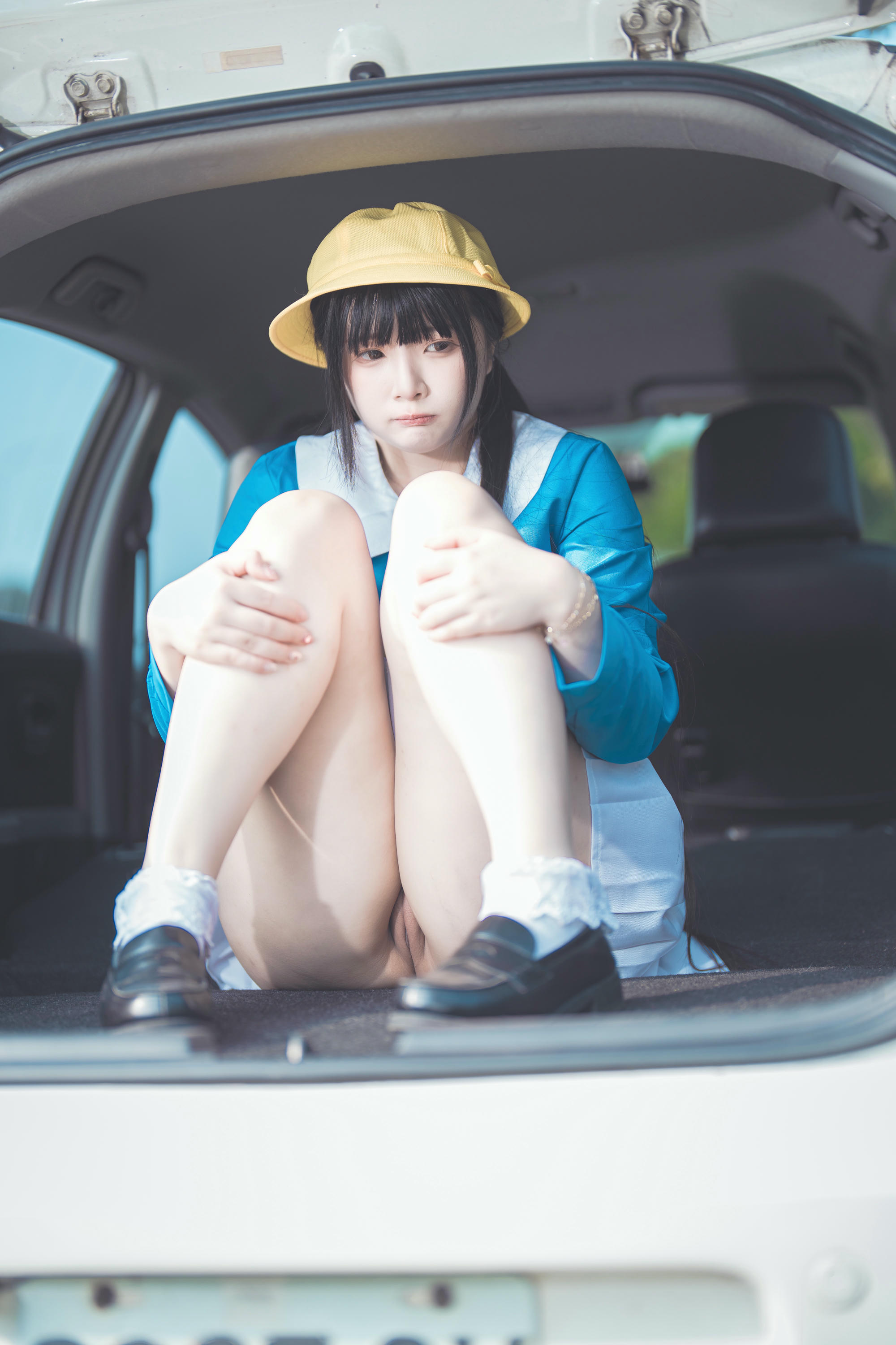 落落Raku NO.019 小さな恋のうた [55P1V-649MB]_第1集