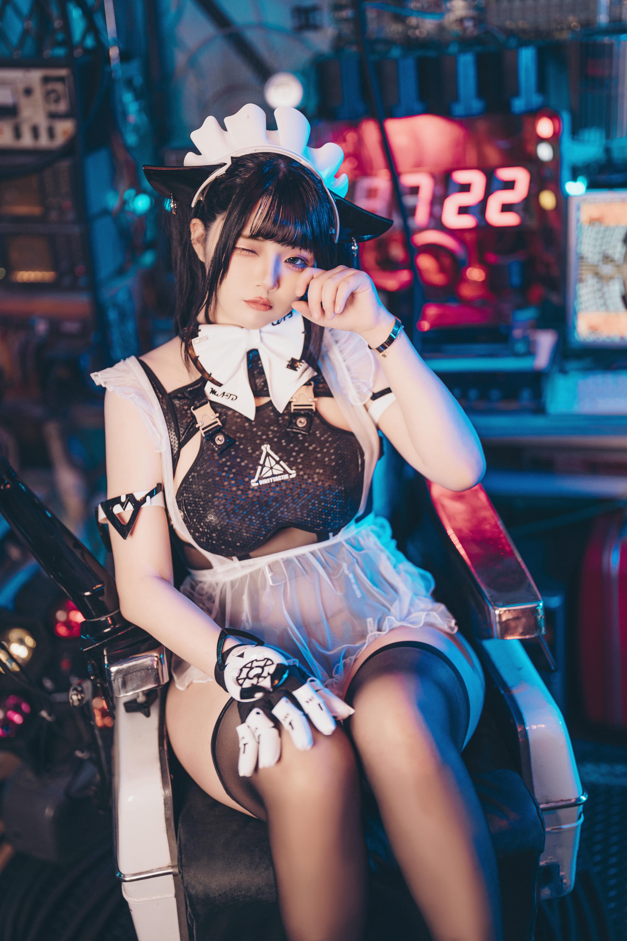 落落Raku NO.028 FutureTone[52P 552.3M]_第1集