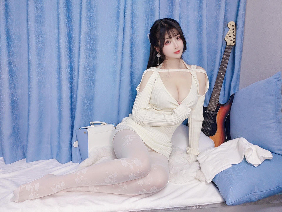 rioko凉凉子 NO.088 元宵节特辑 [25P3V-169MB]_第1集