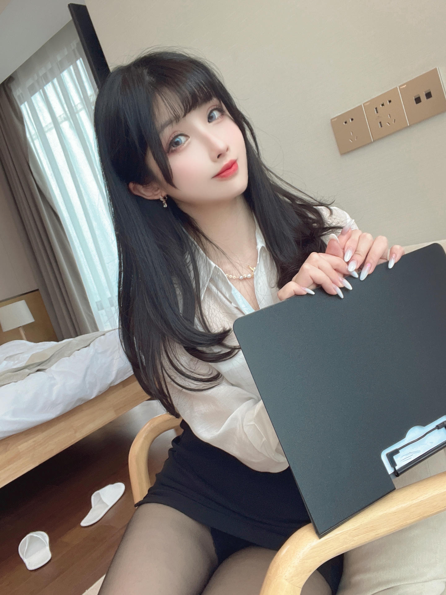 rioko凉凉子 NO.093 &面饼仙儿《黑丝ol制服双人》 [102P11V-1.45GB]-OL前辈-自拍_第1集