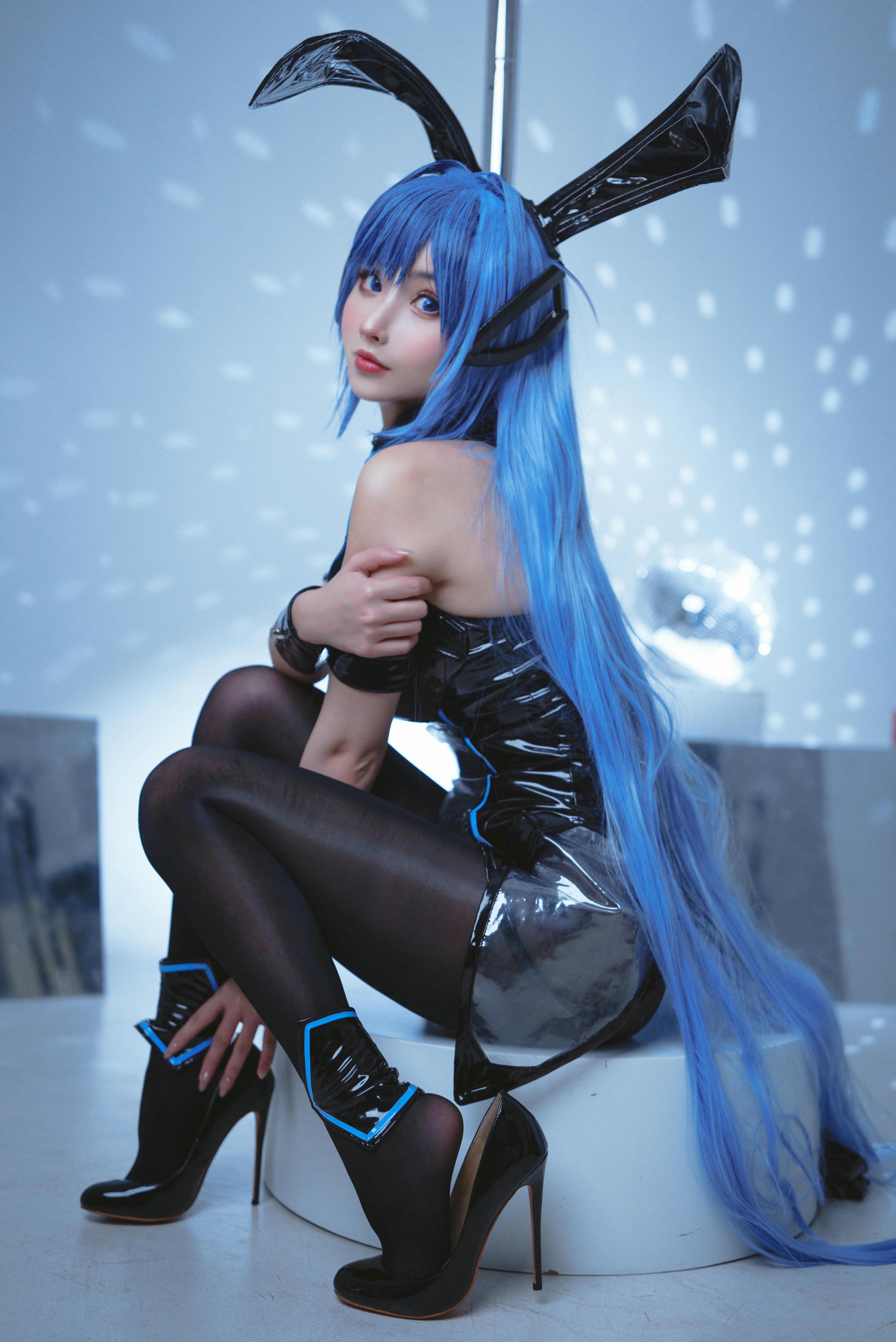 rioko凉凉子 NO.095 碧蓝花园兔女郎 [42P5V 693MB]_第1集