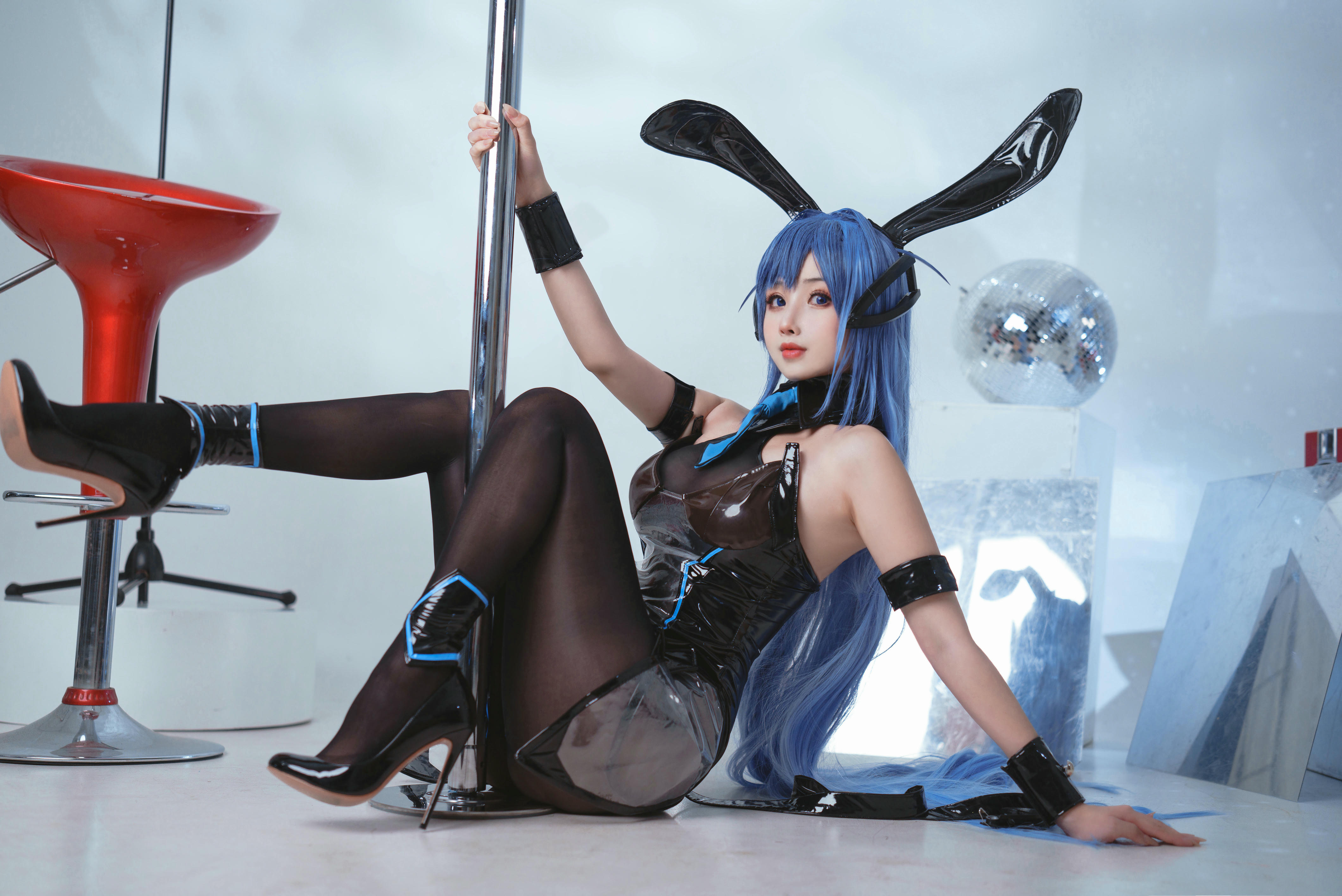 rioko凉凉子 NO.095 碧蓝花园兔女郎 [42P5V 693MB]_第1集