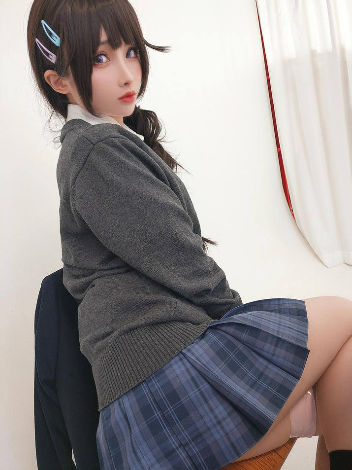 rioko凉凉子 NO.098 牛头人3 [181P12V 930MB]-图_第1集