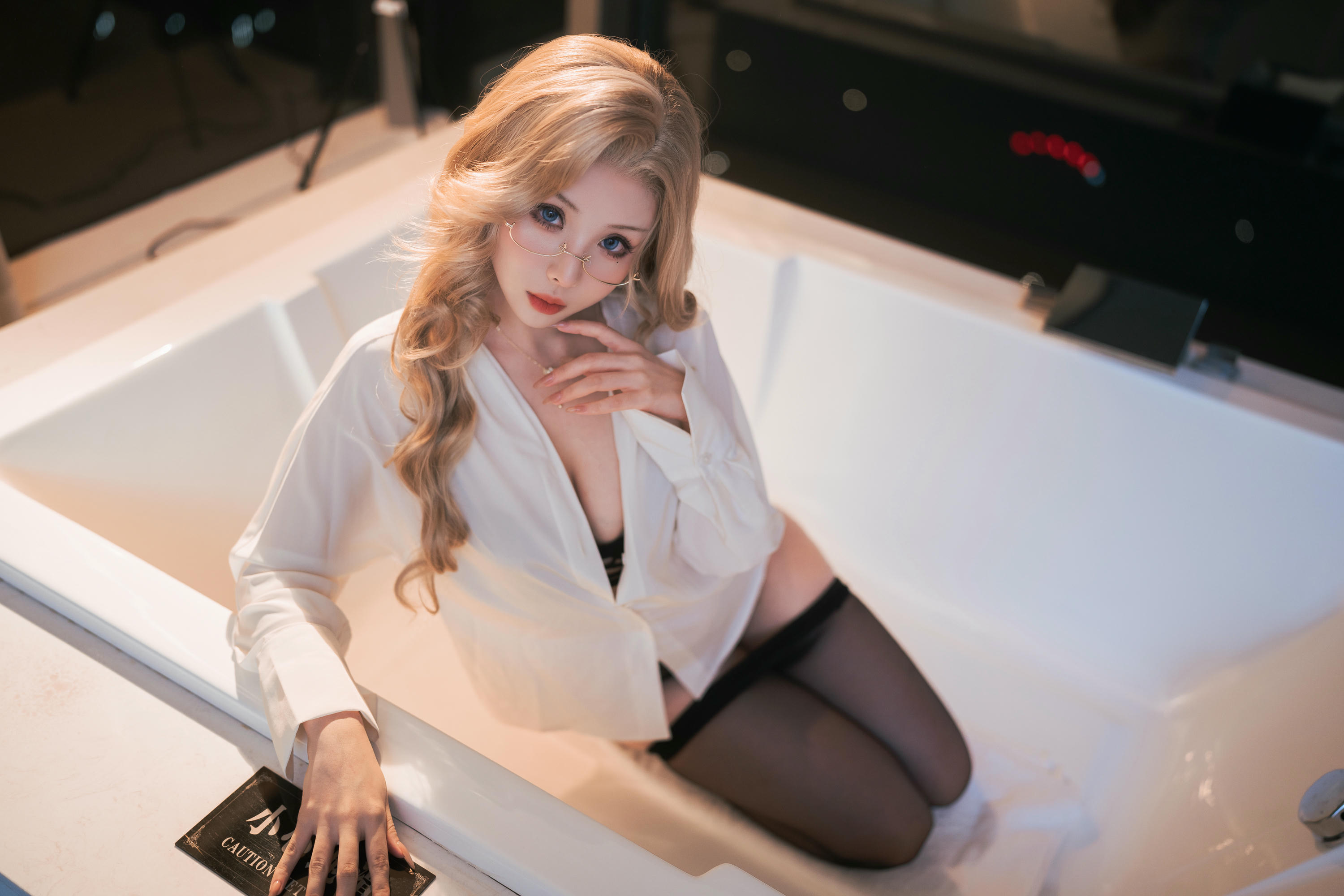 rioko凉凉子 NO.106 &面饼仙儿  女总裁 [95P14V 1.6GB]-单人_第2集