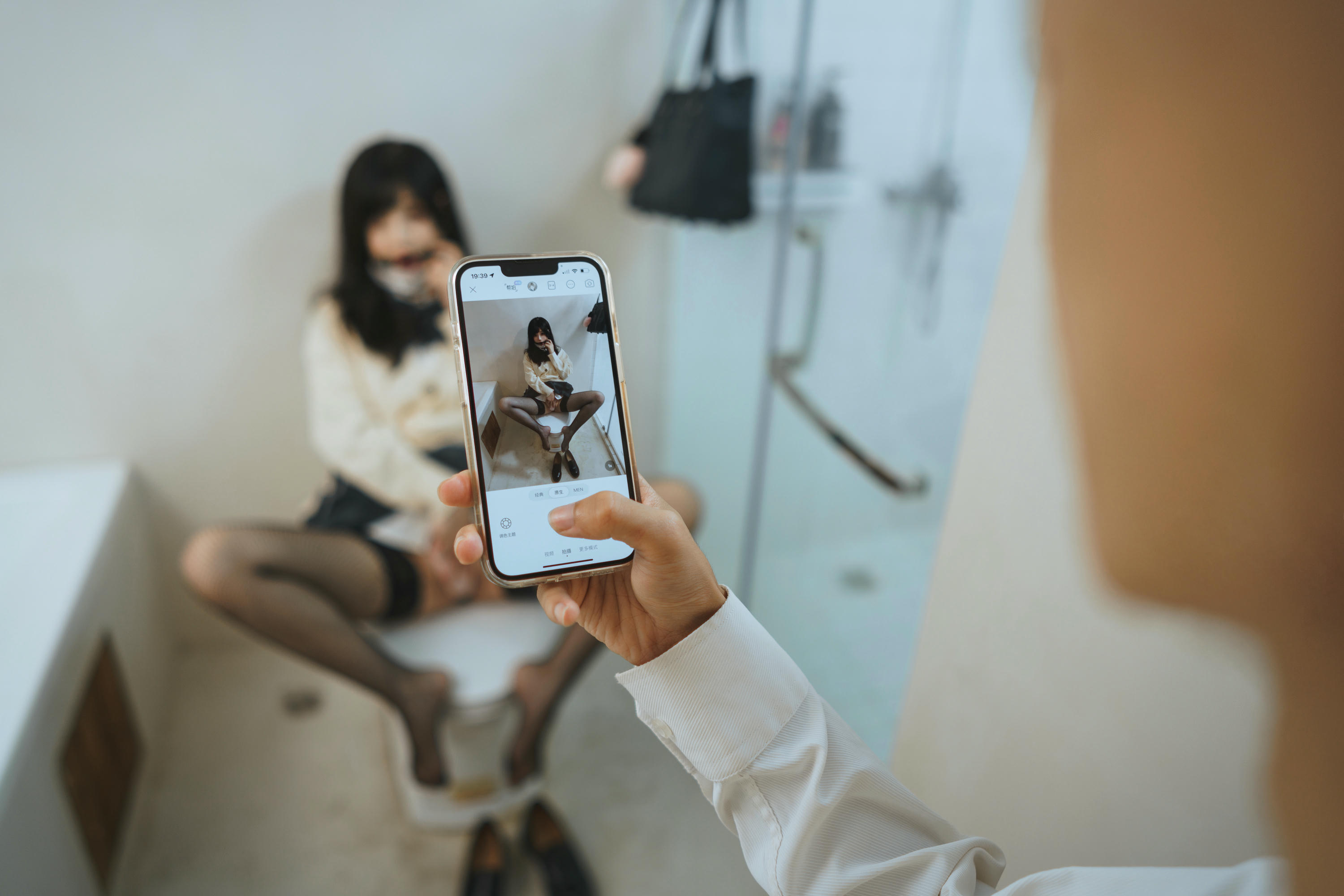 rioko凉凉子 NO.111 关于我的青梅竹马是痴女这件事 [94P5V 1GB]_第2集