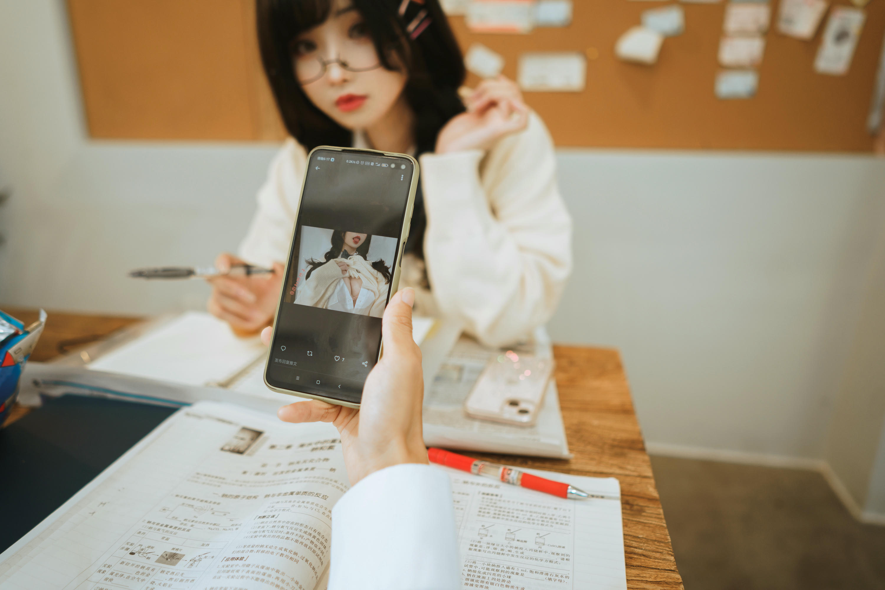 rioko凉凉子 NO.111 关于我的青梅竹马是痴女这件事 [94P5V 1GB]_第1集