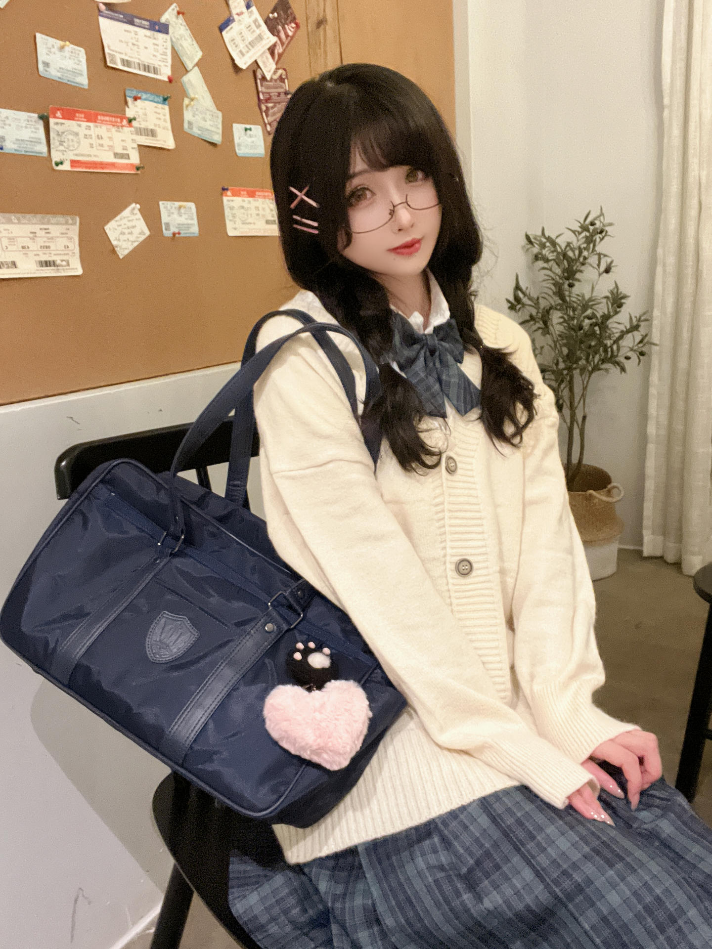 rioko凉凉子 NO.111 关于我的青梅竹马是痴女这件事 [94P5V 1GB]-自拍+小视频_第1集