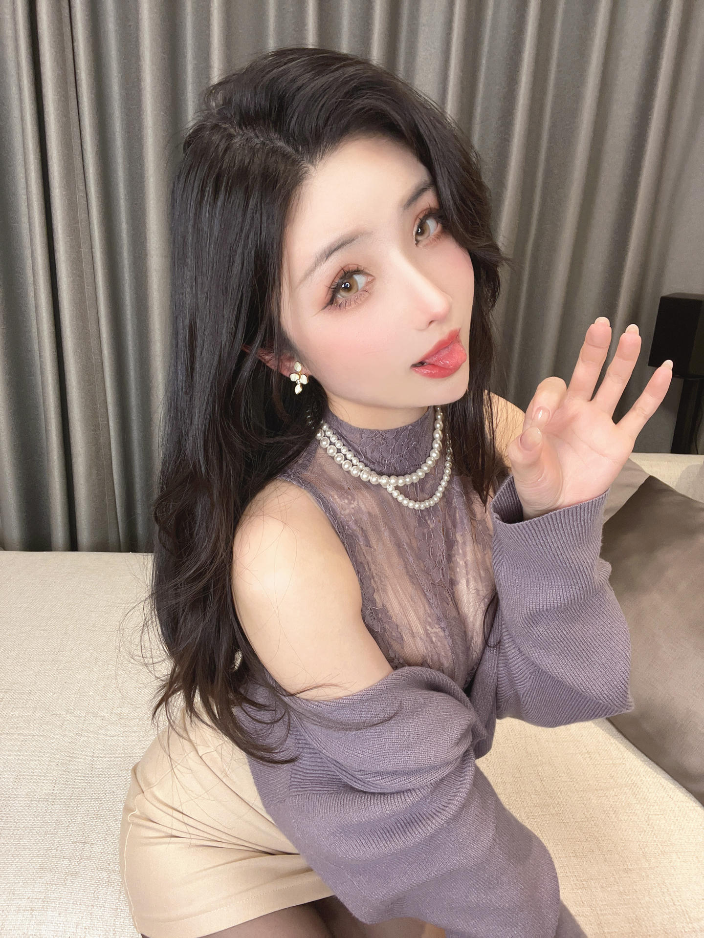 rioko凉凉子 NO.112 情人节巧克力 [40P20V 1GB]_第2集