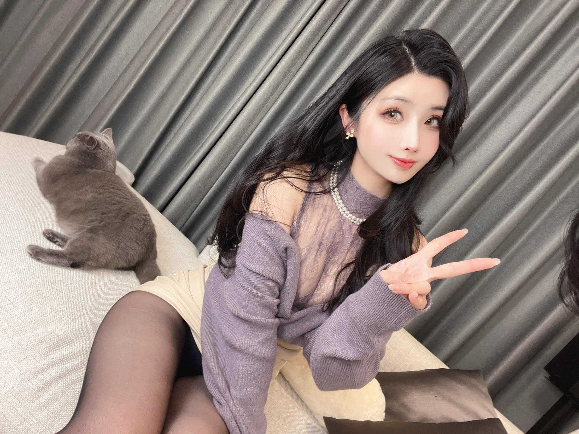 rioko凉凉子 NO.112 情人节巧克力 [40P20V 1GB]_第2集