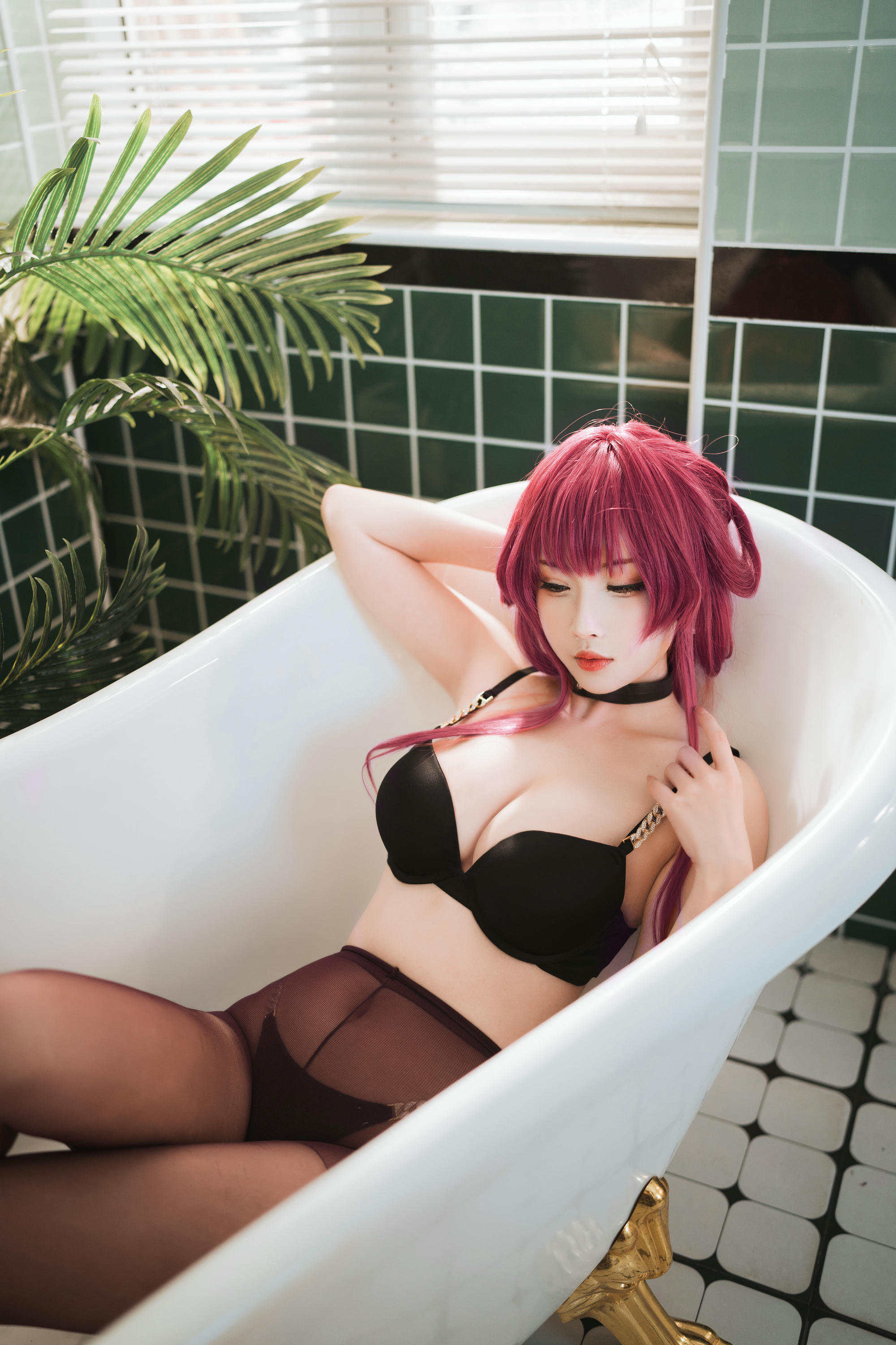 rioko凉凉子 NO.117 卡芙卡妈咪特典版 [65P20V-1.40GB]-正片_第1集