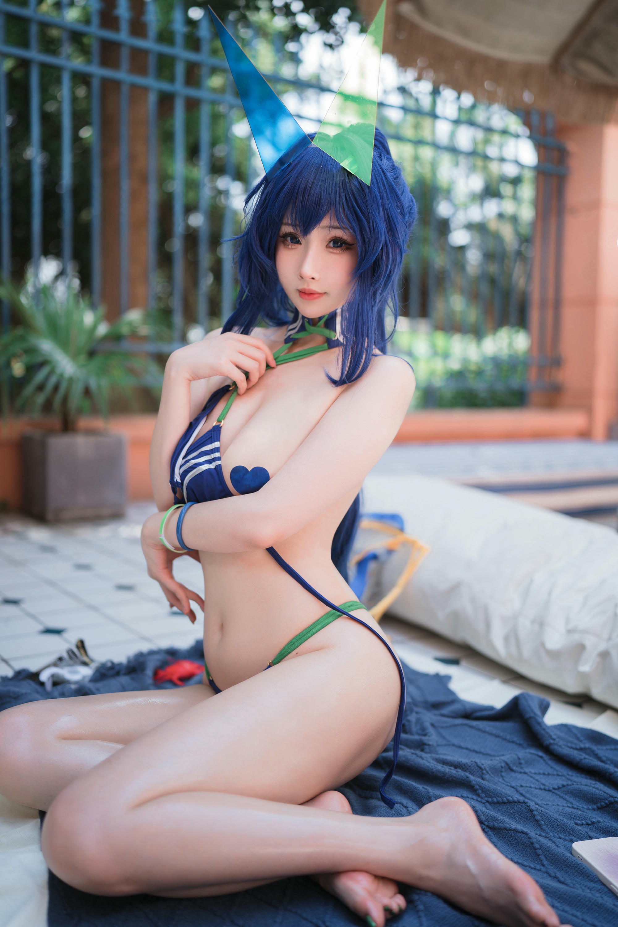 rioko凉凉子 NO.119 碧蓝航线 花园[40P-1V-680.2M]_第2集