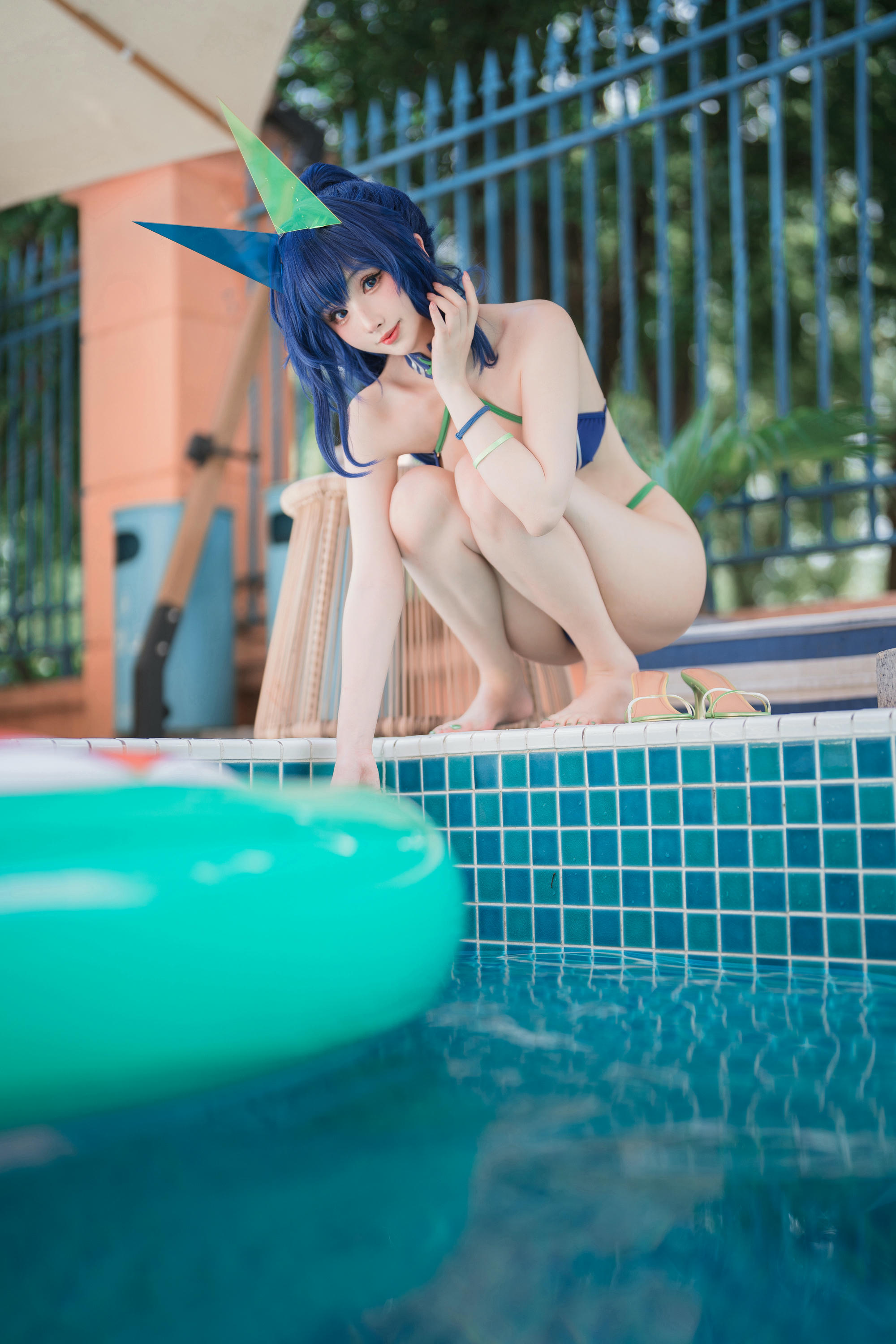 rioko凉凉子 NO.119 碧蓝航线 花园[40P-1V-680.2M]_第1集