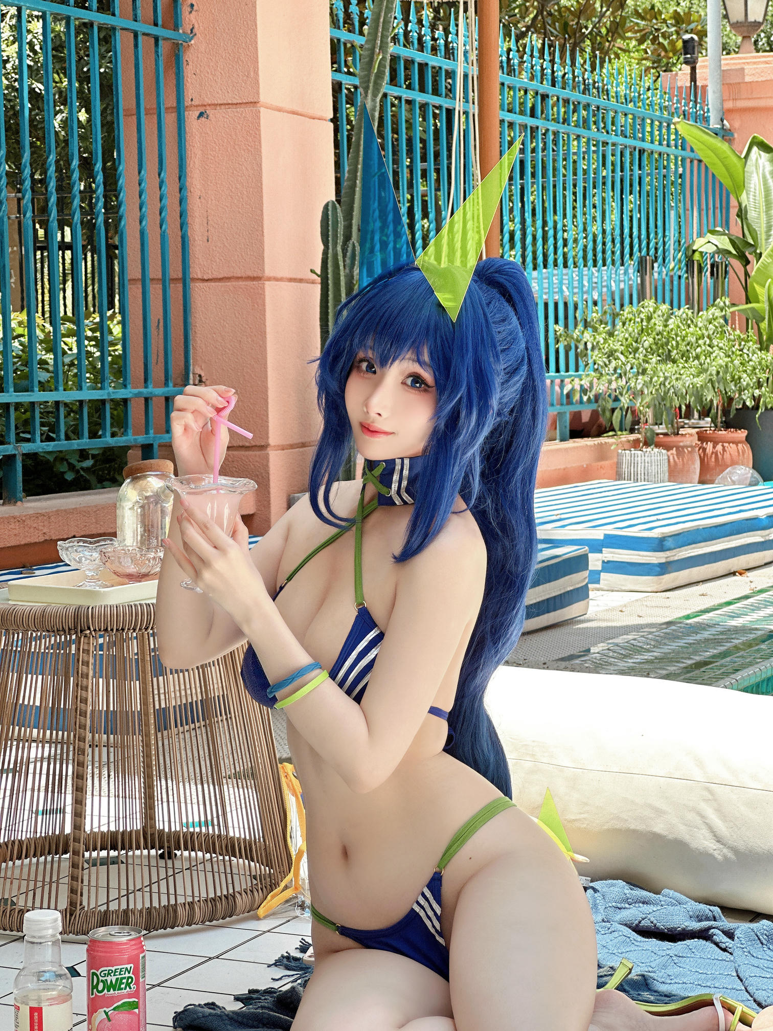 rioko凉凉子 NO.119 碧蓝航线 花园[40P-1V-680.2M]-自拍+mv_第1集