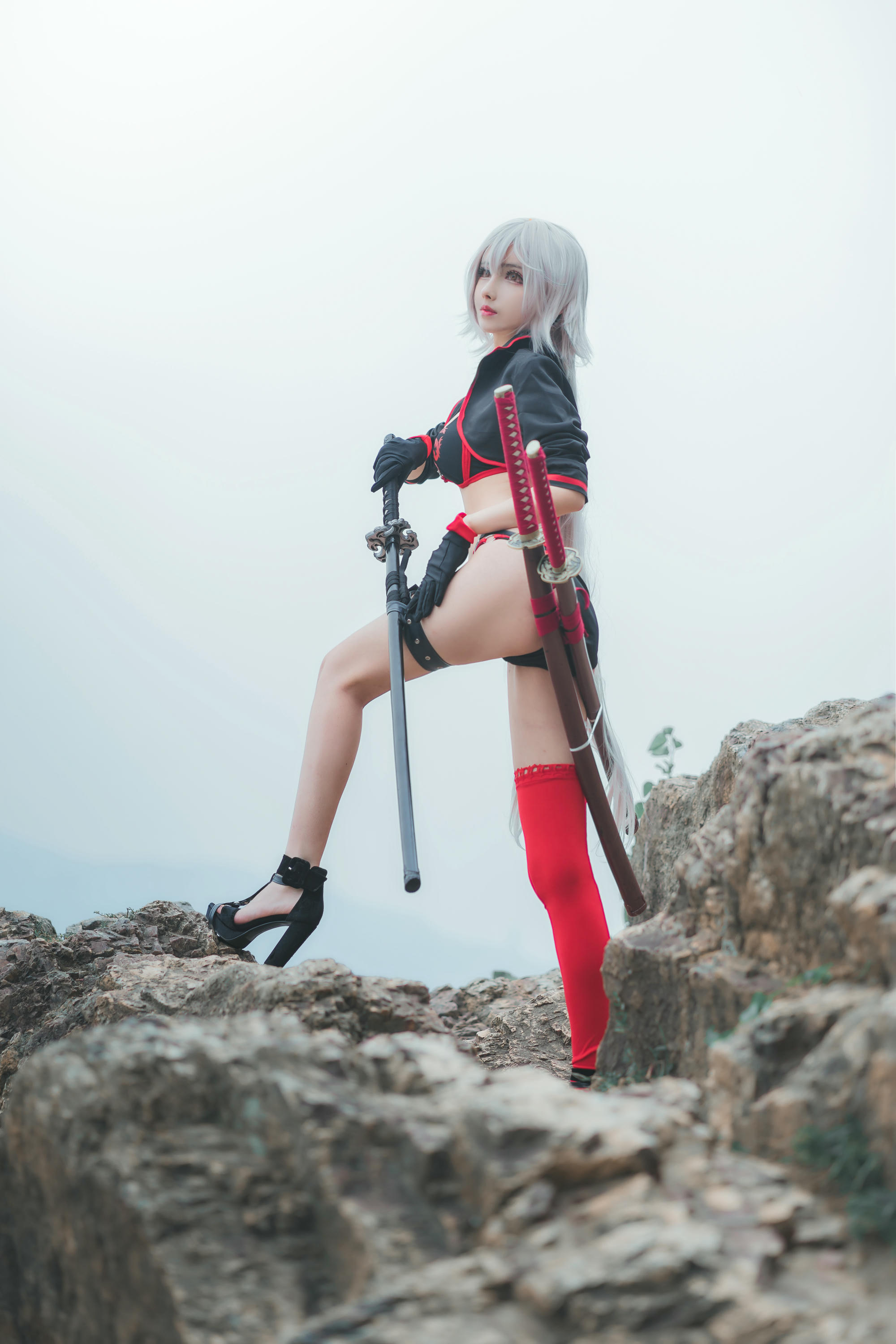 rioko凉凉子 NO.018 泳装黑贞 [8P-97MB]_第1集