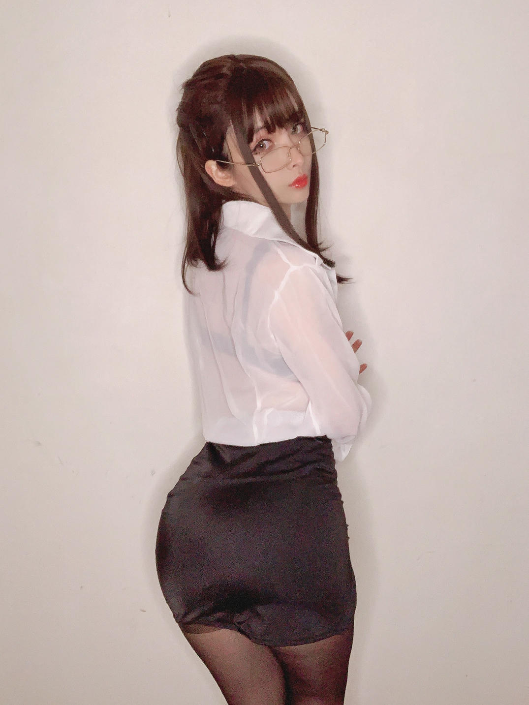 rioko凉凉子 NO.043 教师 [18P-41MB]_第1集