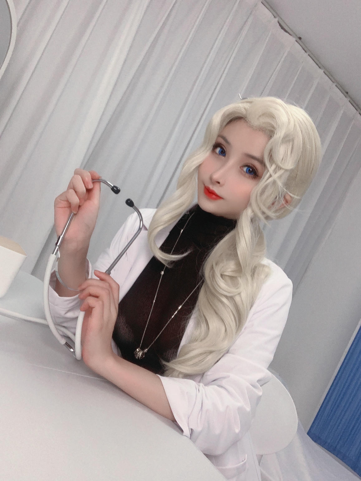 rioko凉凉子 NO.057 透视装的校医大姐姐 [48P-420MB]-自拍_第1集