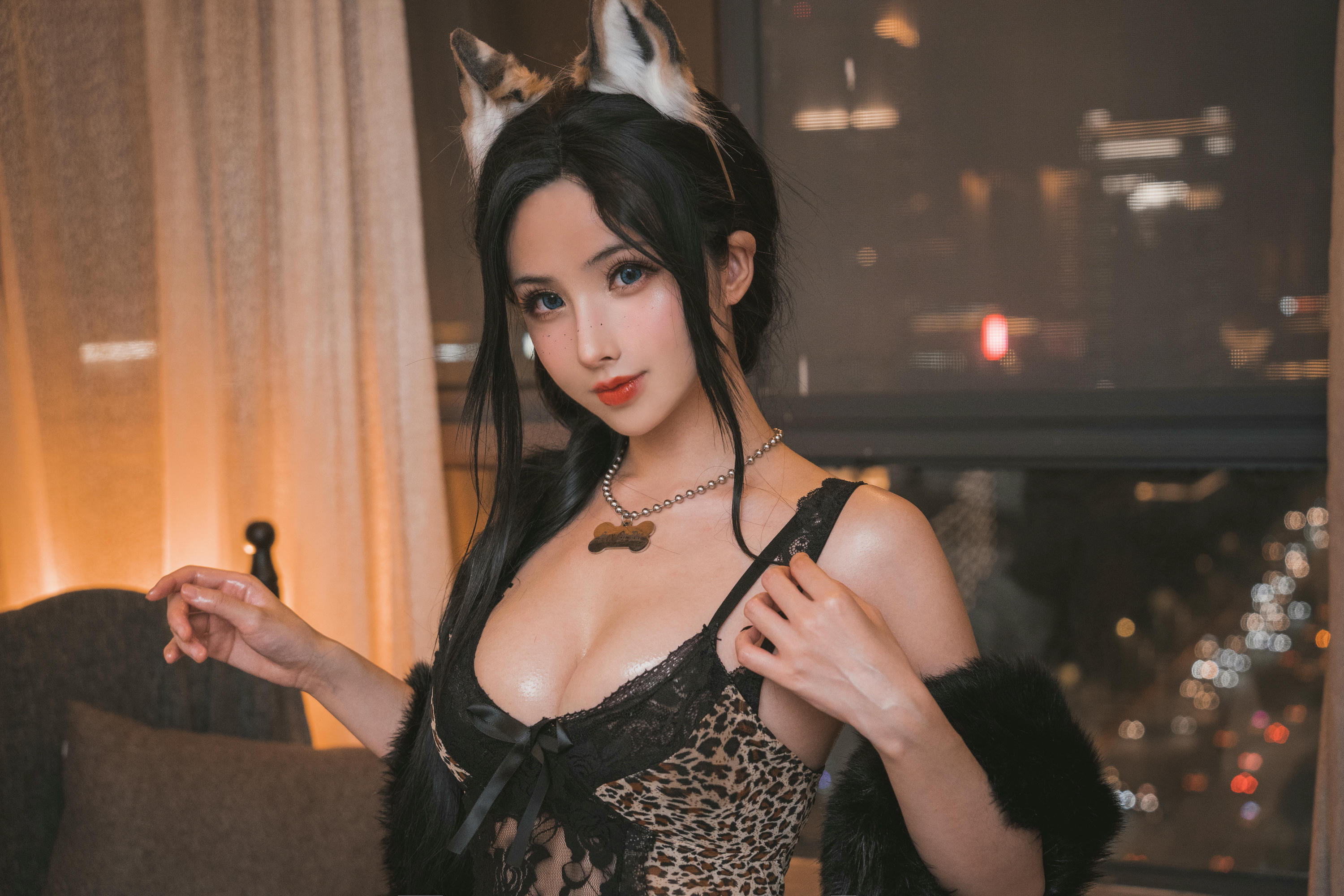 rioko凉凉子 NO.060 豹子女士的秘密约会 [25P-501MB]_第1集