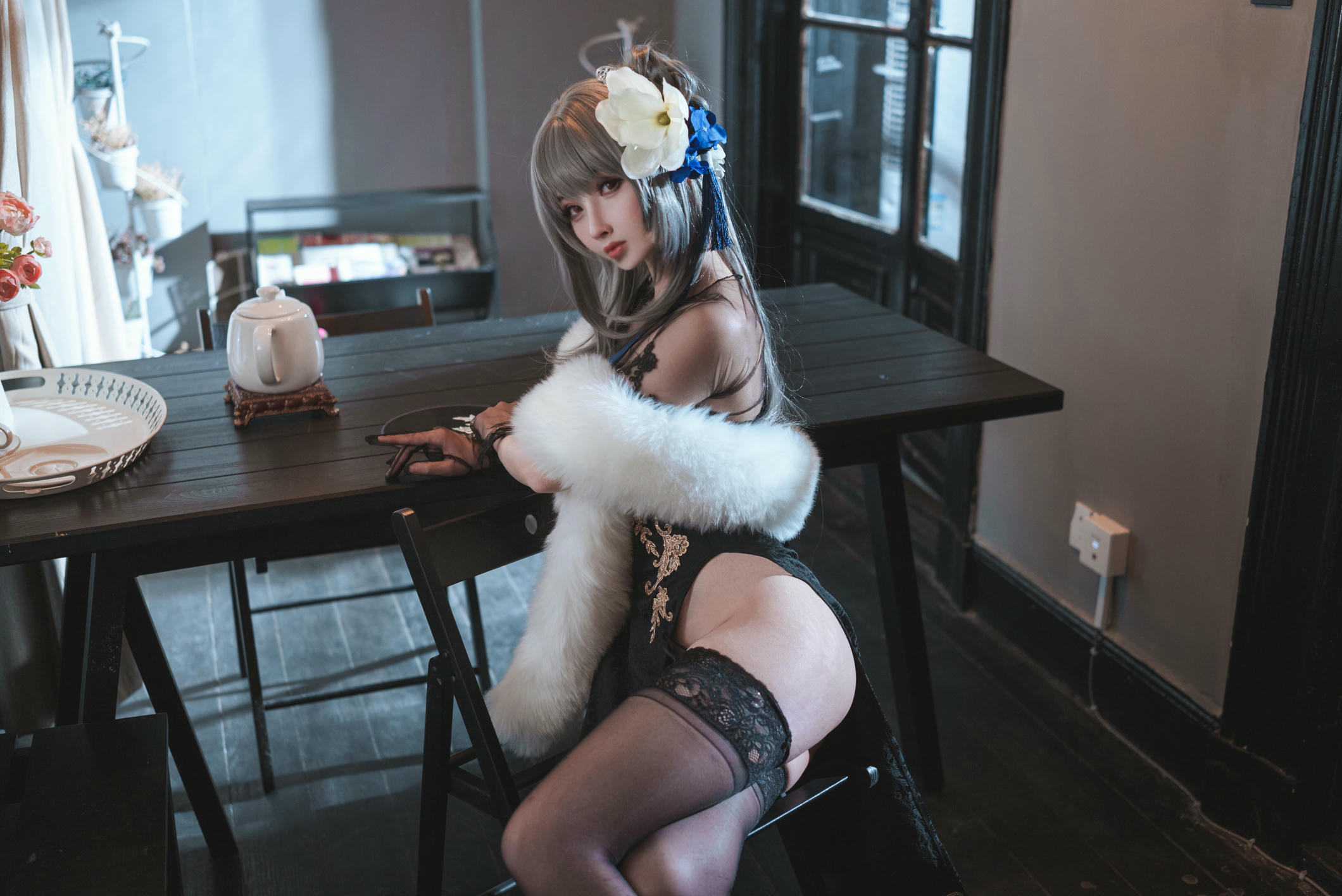 rioko凉凉子 NO.067 瑰丽的执勤人 [30P11V-1.10GB]_第2集