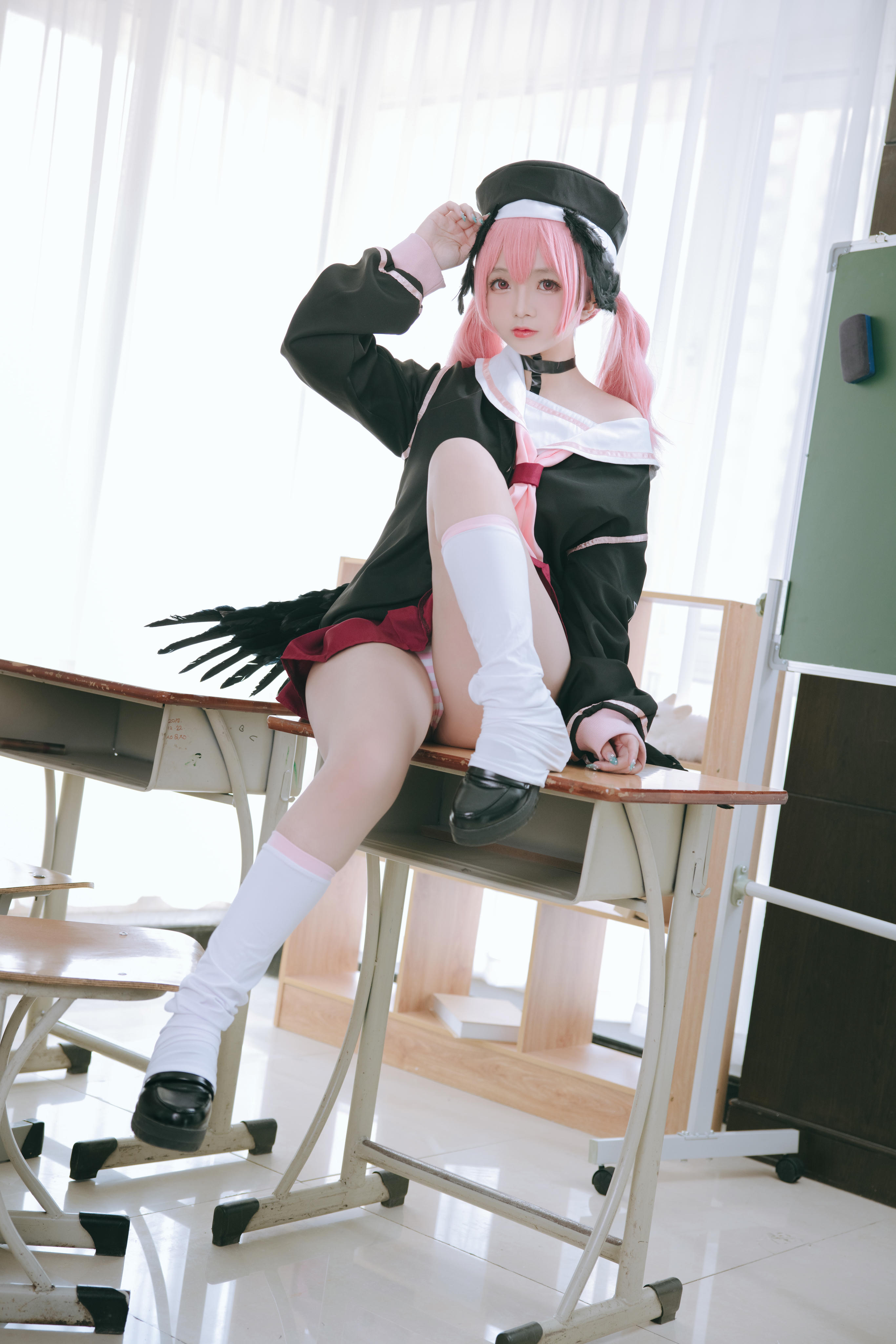 日奈娇 NO.077 碧蓝档案 下江小春+自拍 [125P 1.74GB]_第1集