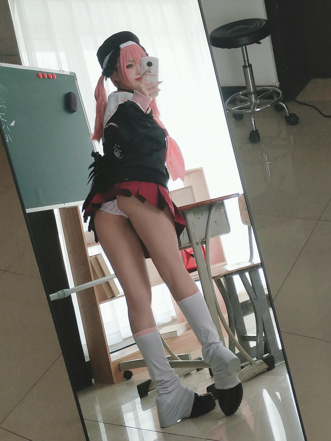 日奈娇 NO.077 碧蓝档案 下江小春+自拍 [125P 1.74GB]-自拍_第1集